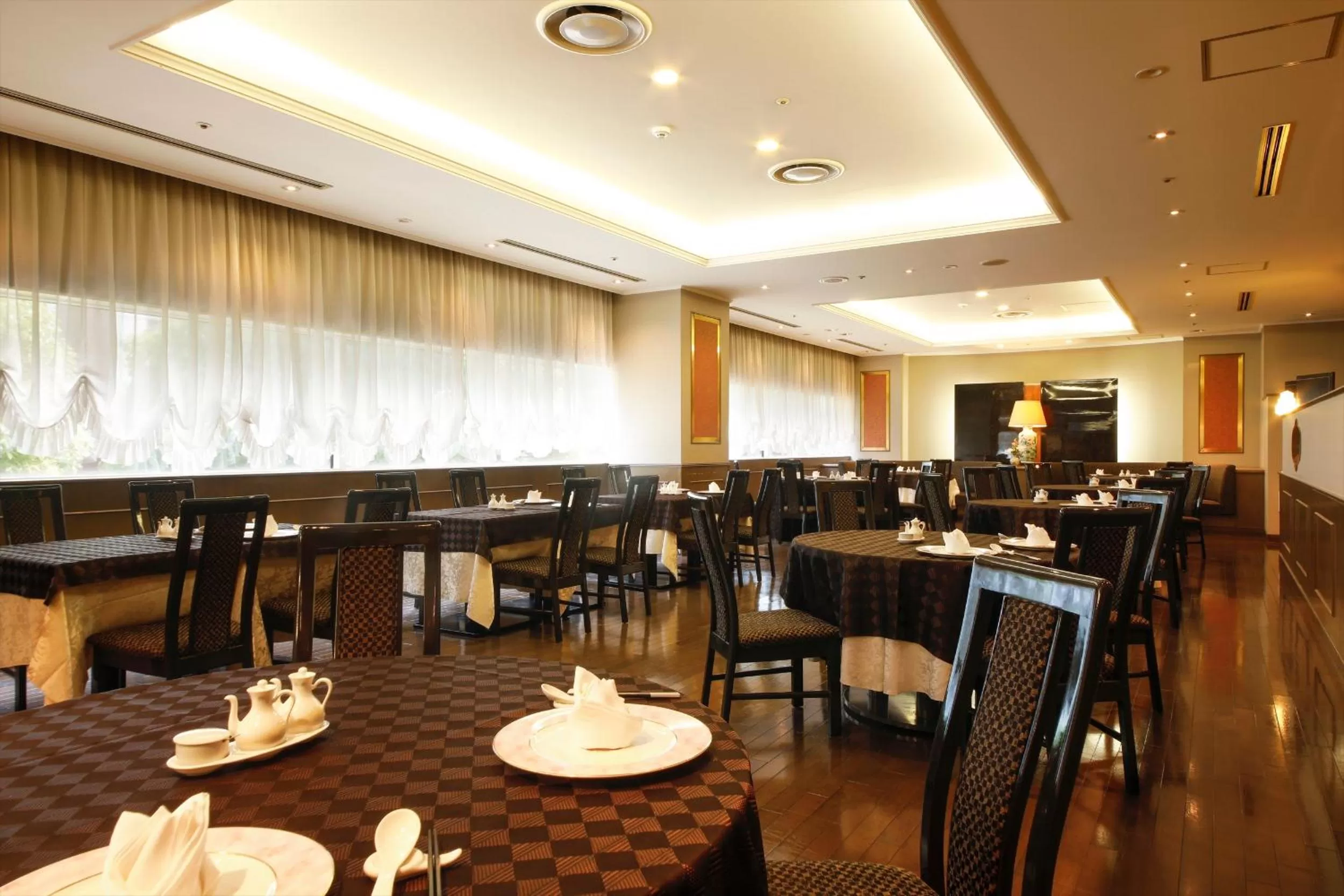 Restaurant/places to eat in Hotel Nikko Himeji