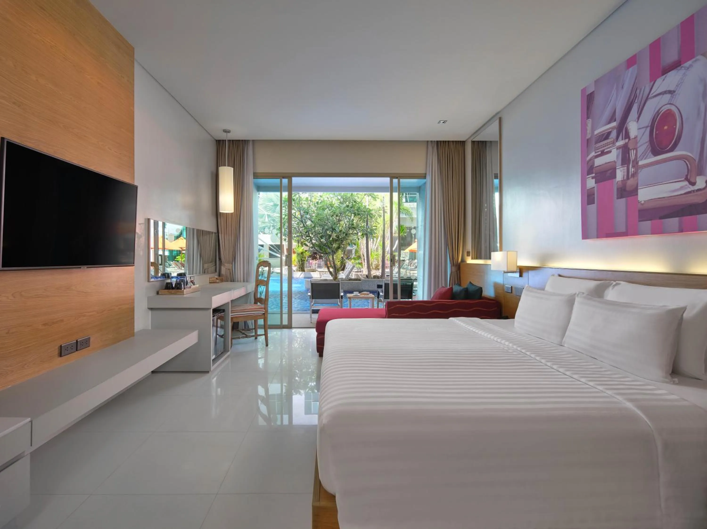 Bed in The Kee Resort & Spa