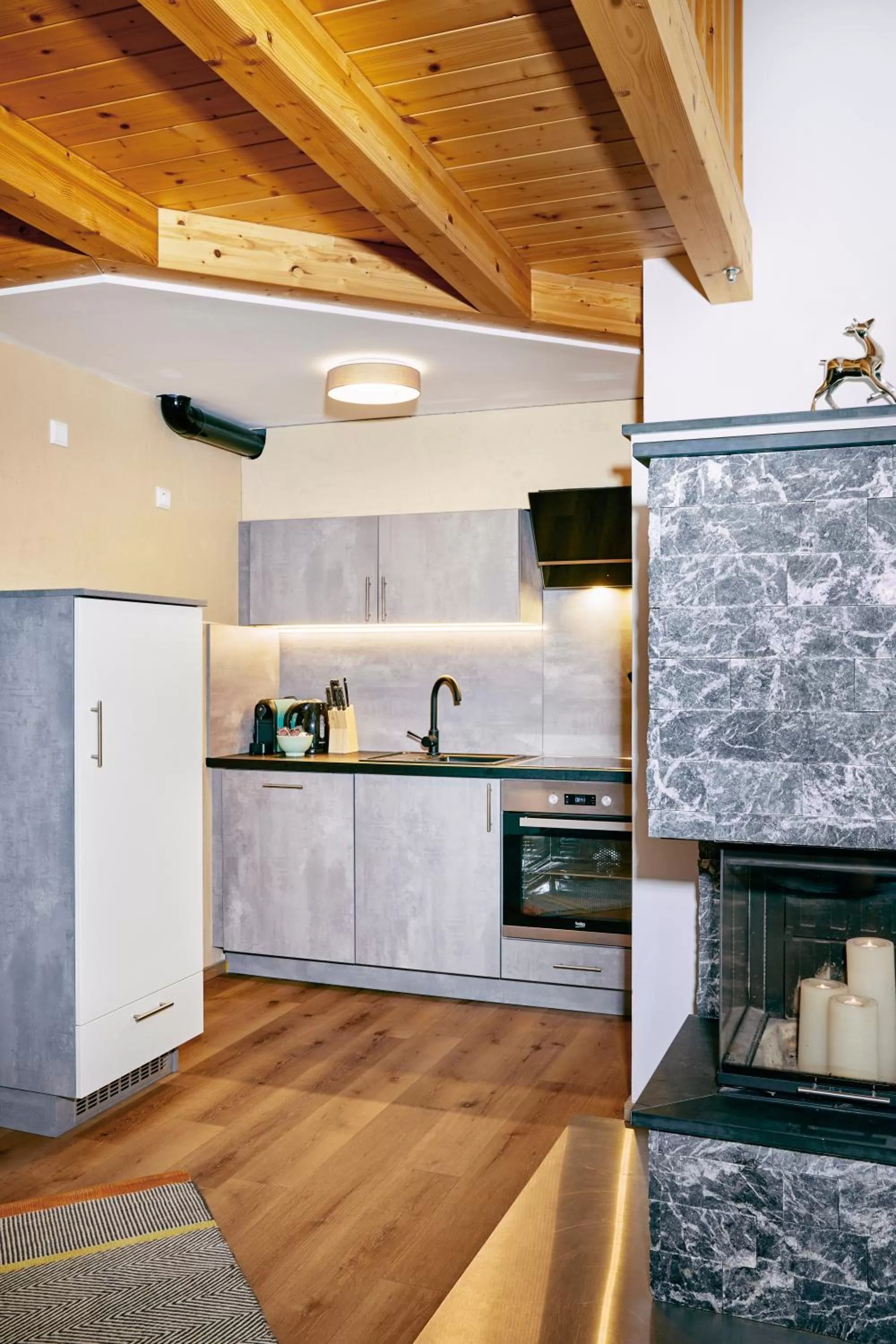 Kitchen or kitchenette, Kitchen/Kitchenette in Home suite home