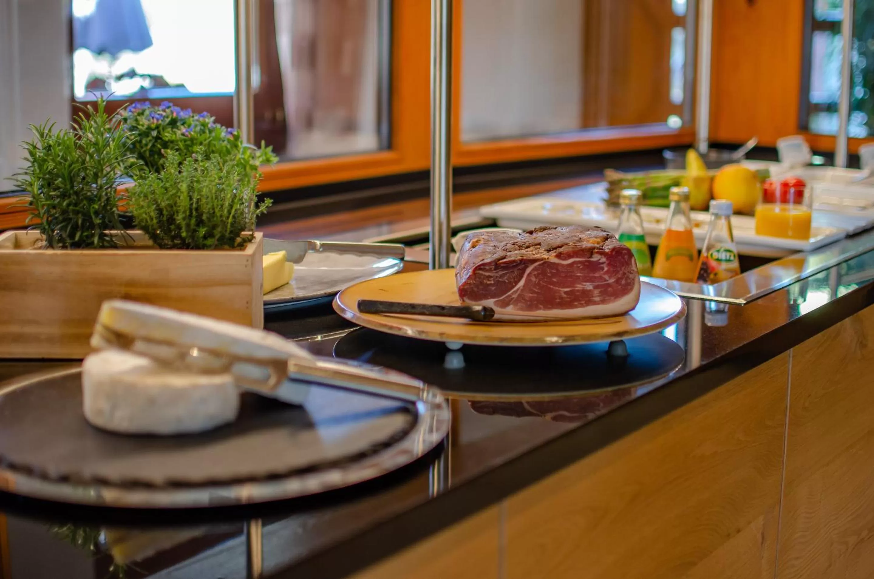 Restaurant/places to eat in Landhaus Lauble