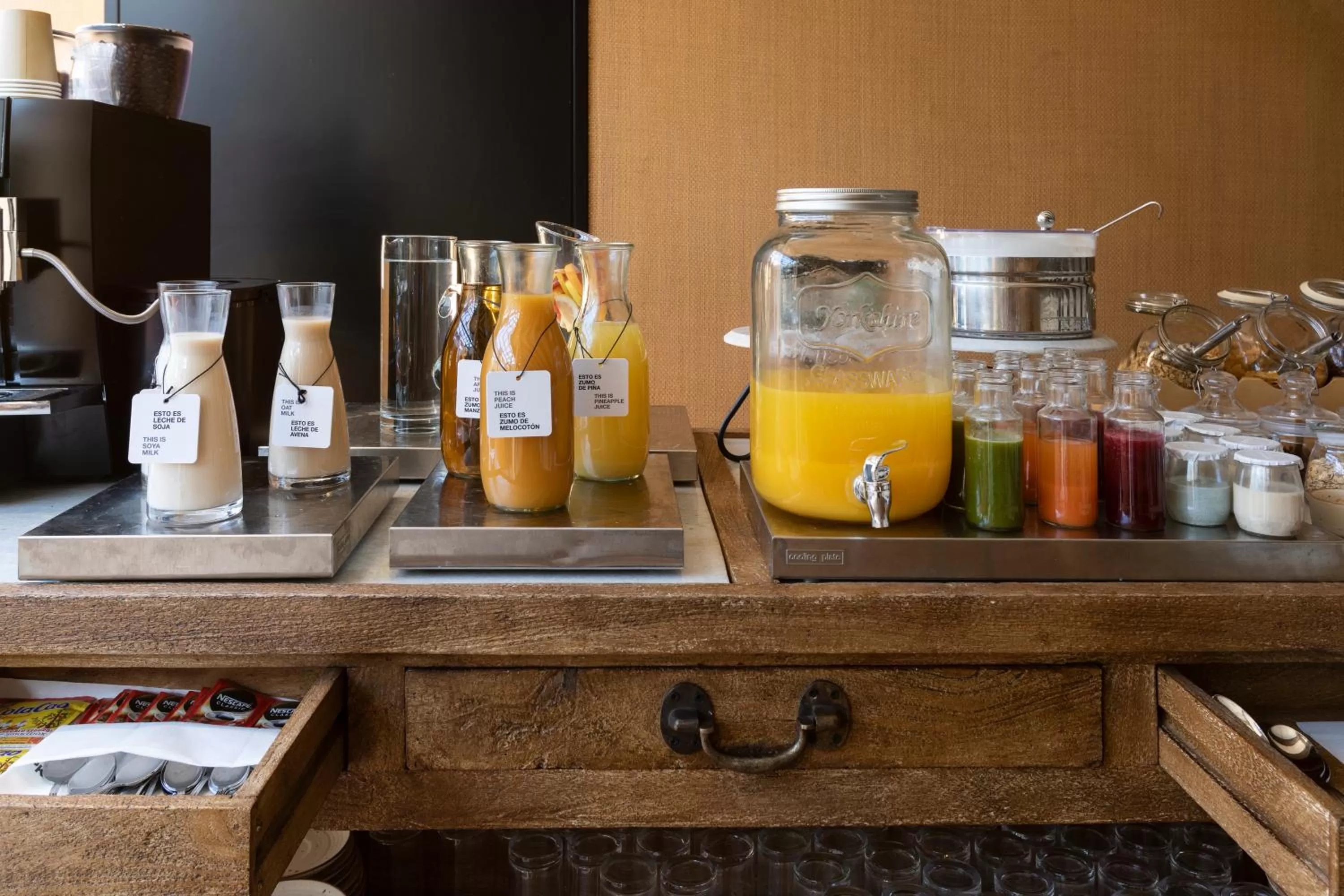 Breakfast in Petit Palace Preciados