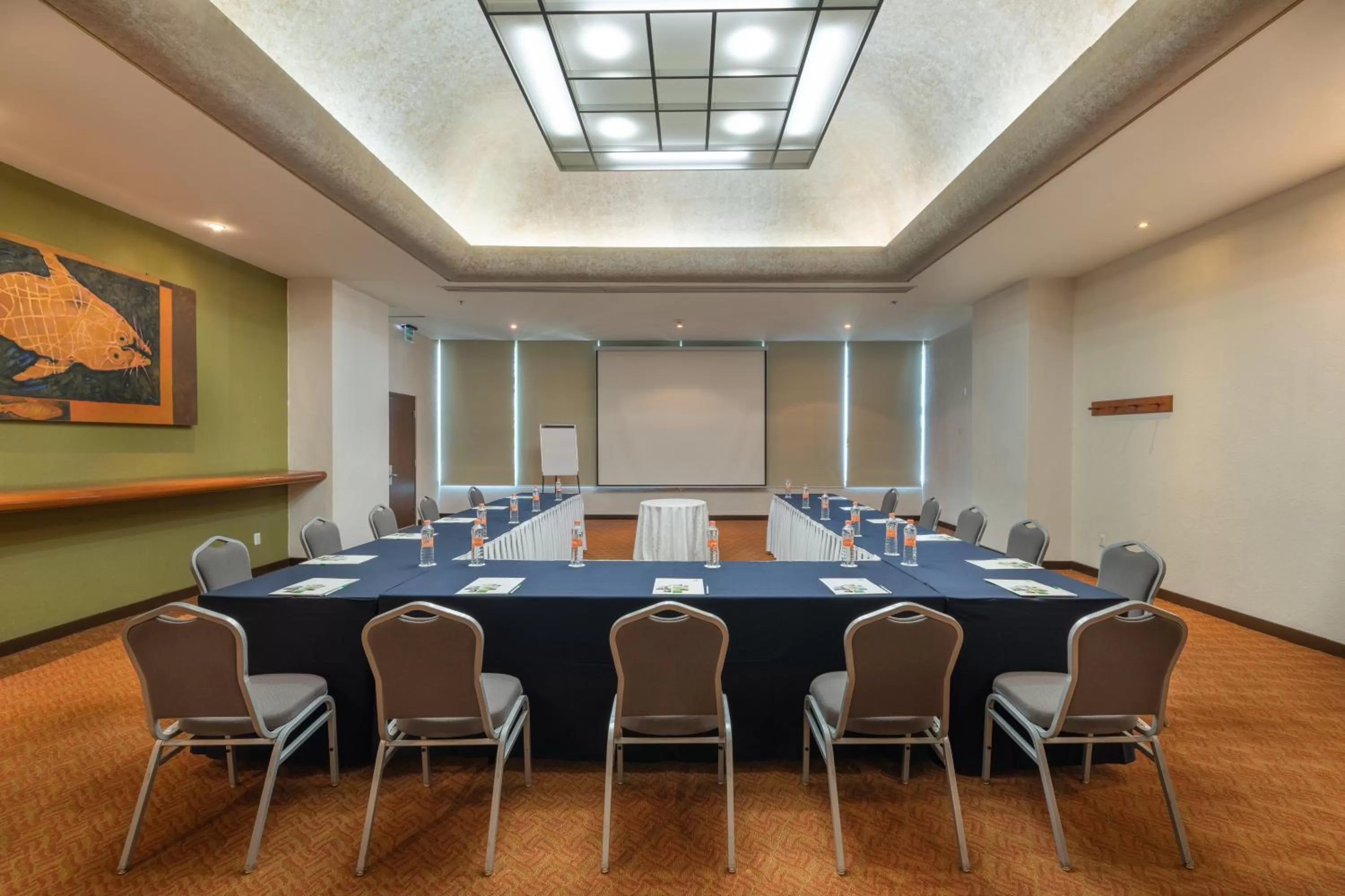 Meeting/conference room in Holiday Inn Guadalajara Select by IHG