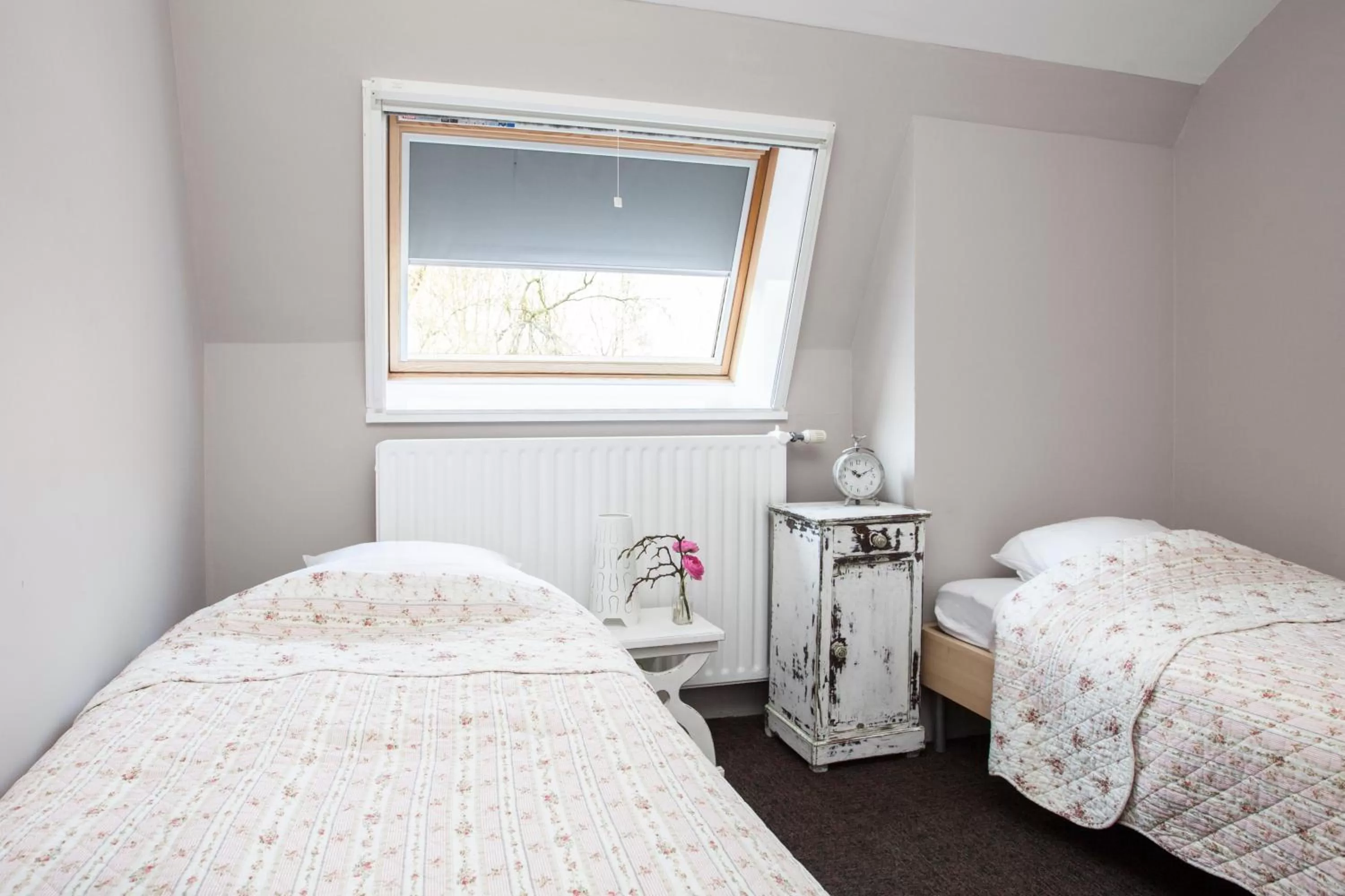 Photo of the whole room, Bed in Klooster Nieuwkerk Goirle