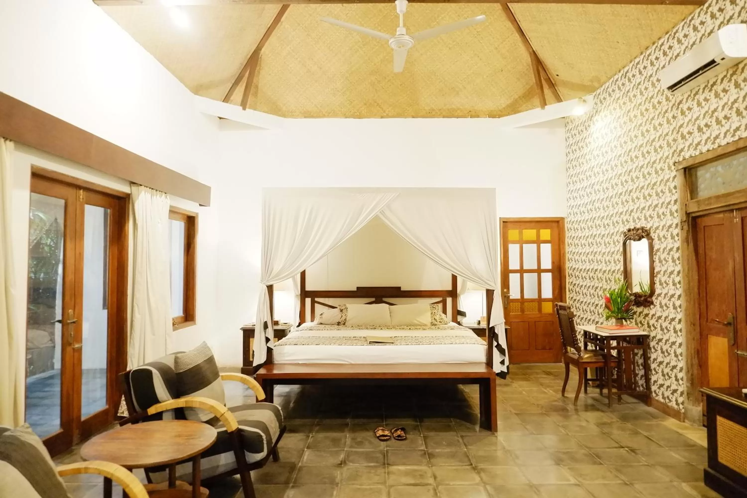 Bedroom, Bed in D'omah Yogya Hotel