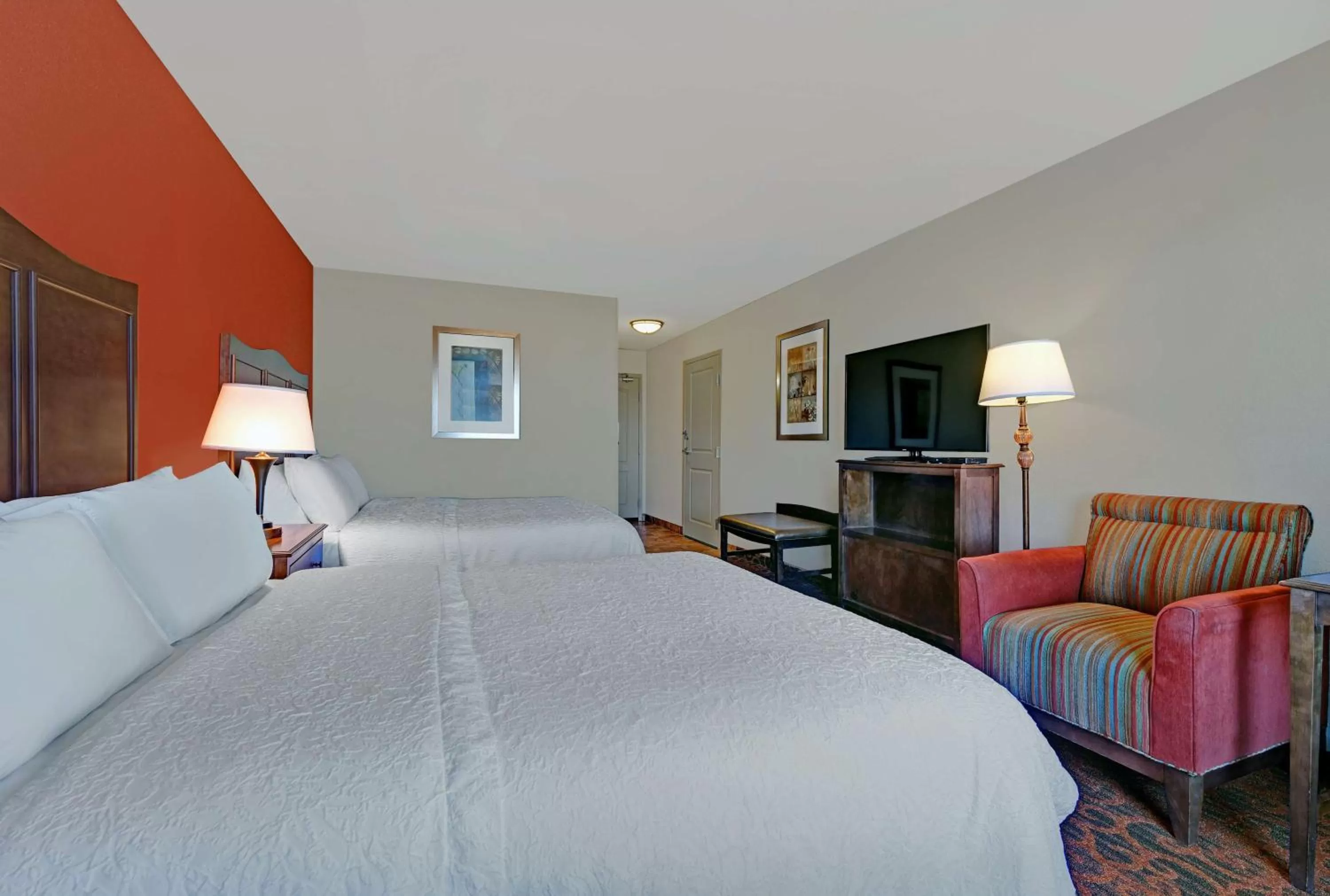 Living room, Bed in Hampton Inn Deming