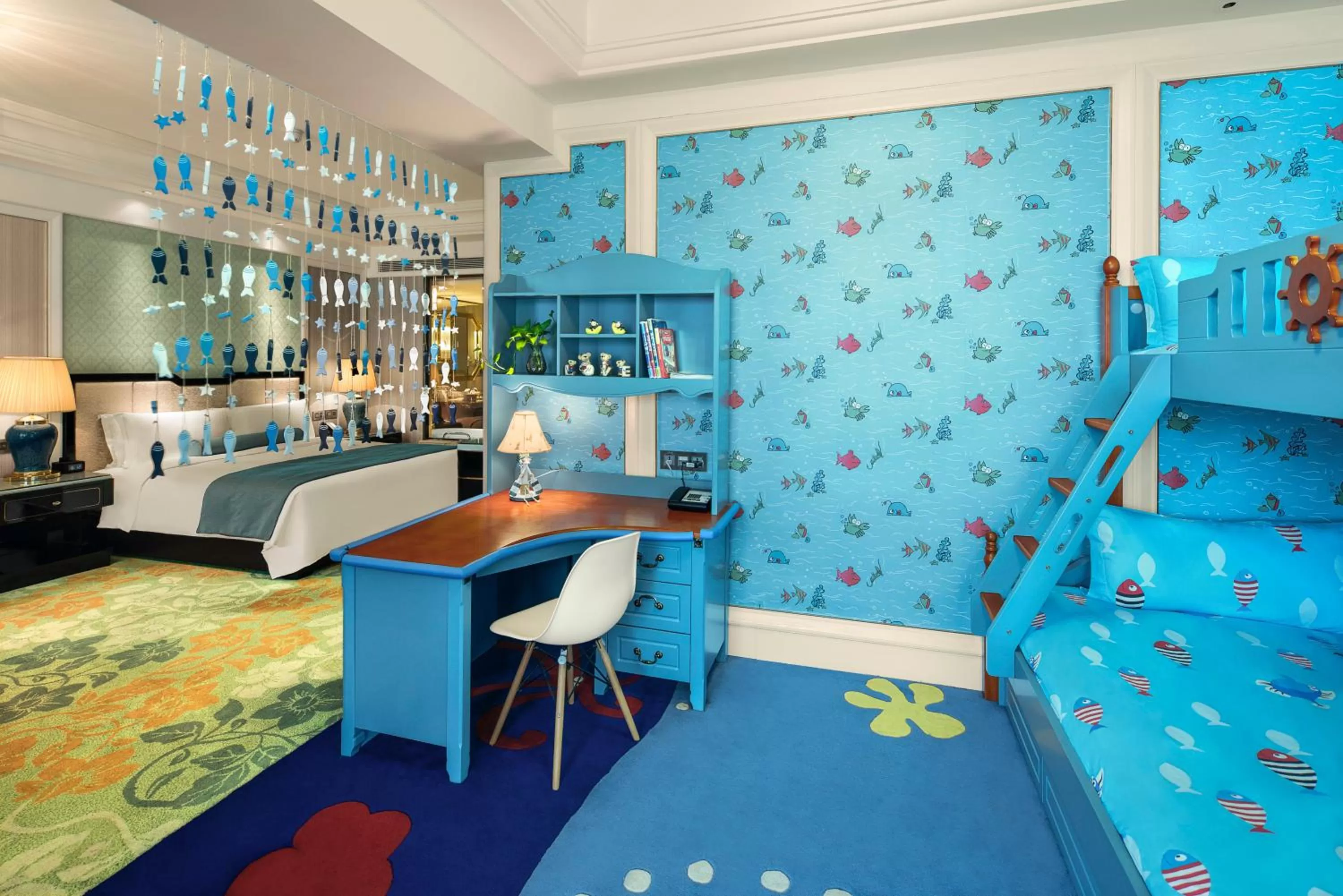 Photo of the whole room in InterContinental Chengdu Global Center by IHG