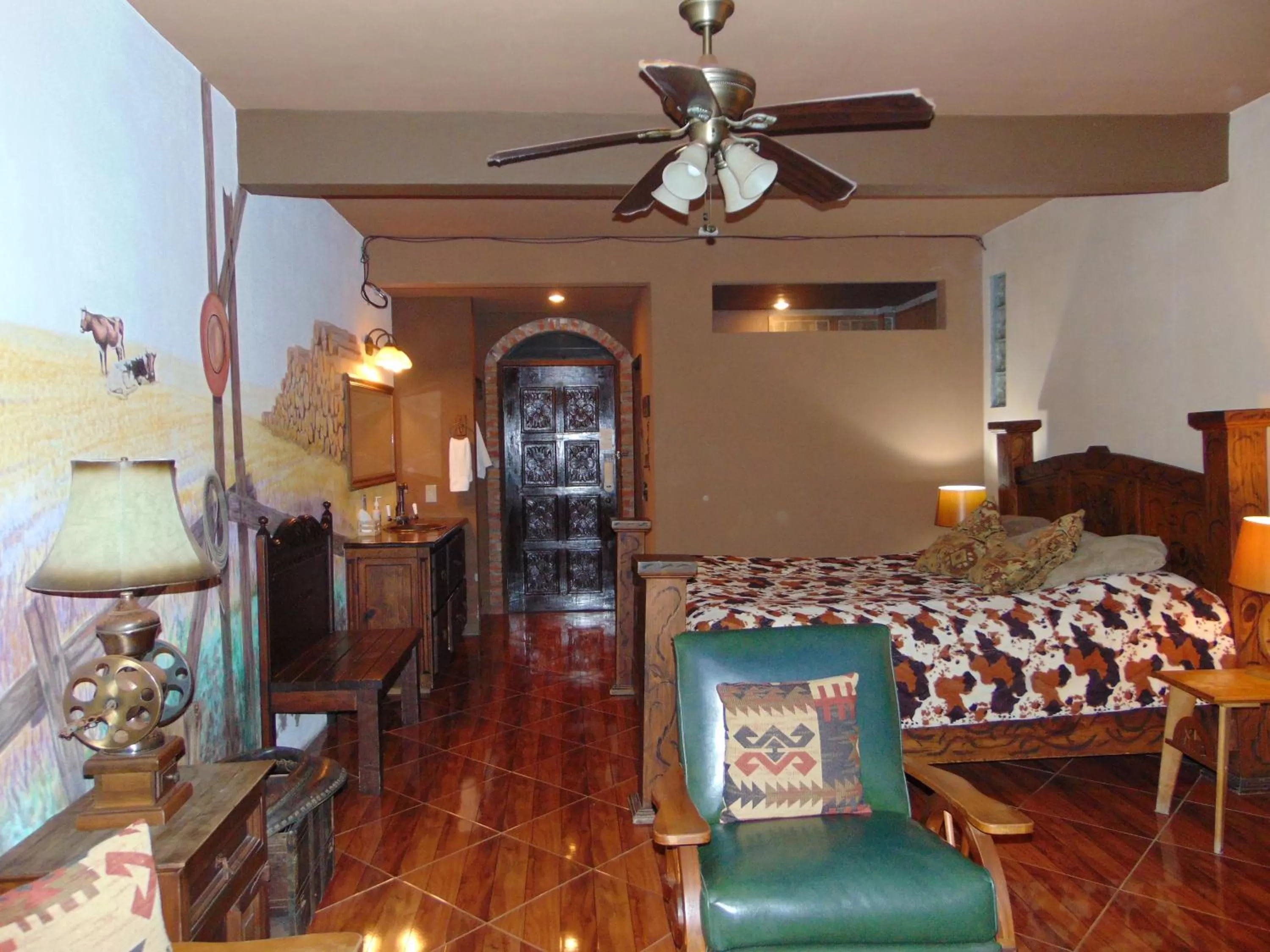 Photo of the whole room in Poco Cielo Hotel