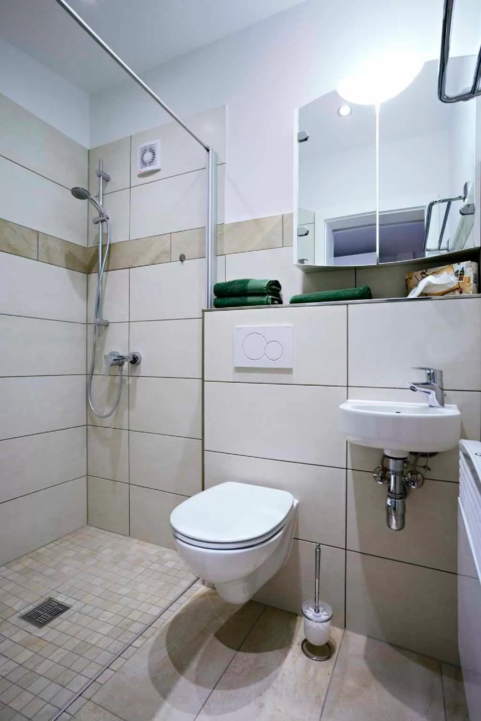 Bathroom in Hotel und Restaurant Rittergut Kreipitzsch