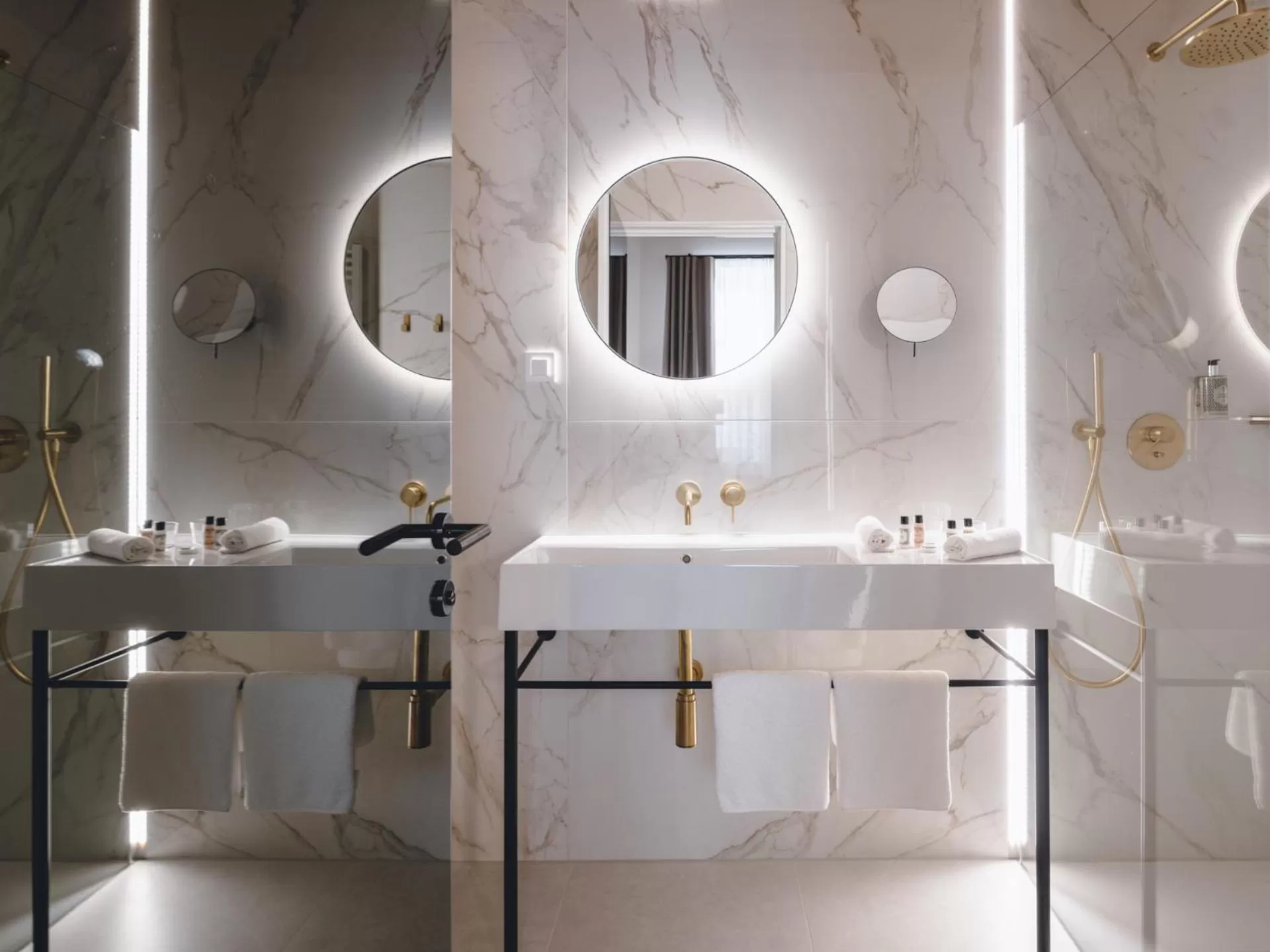 Bathroom in Hotel Heritage