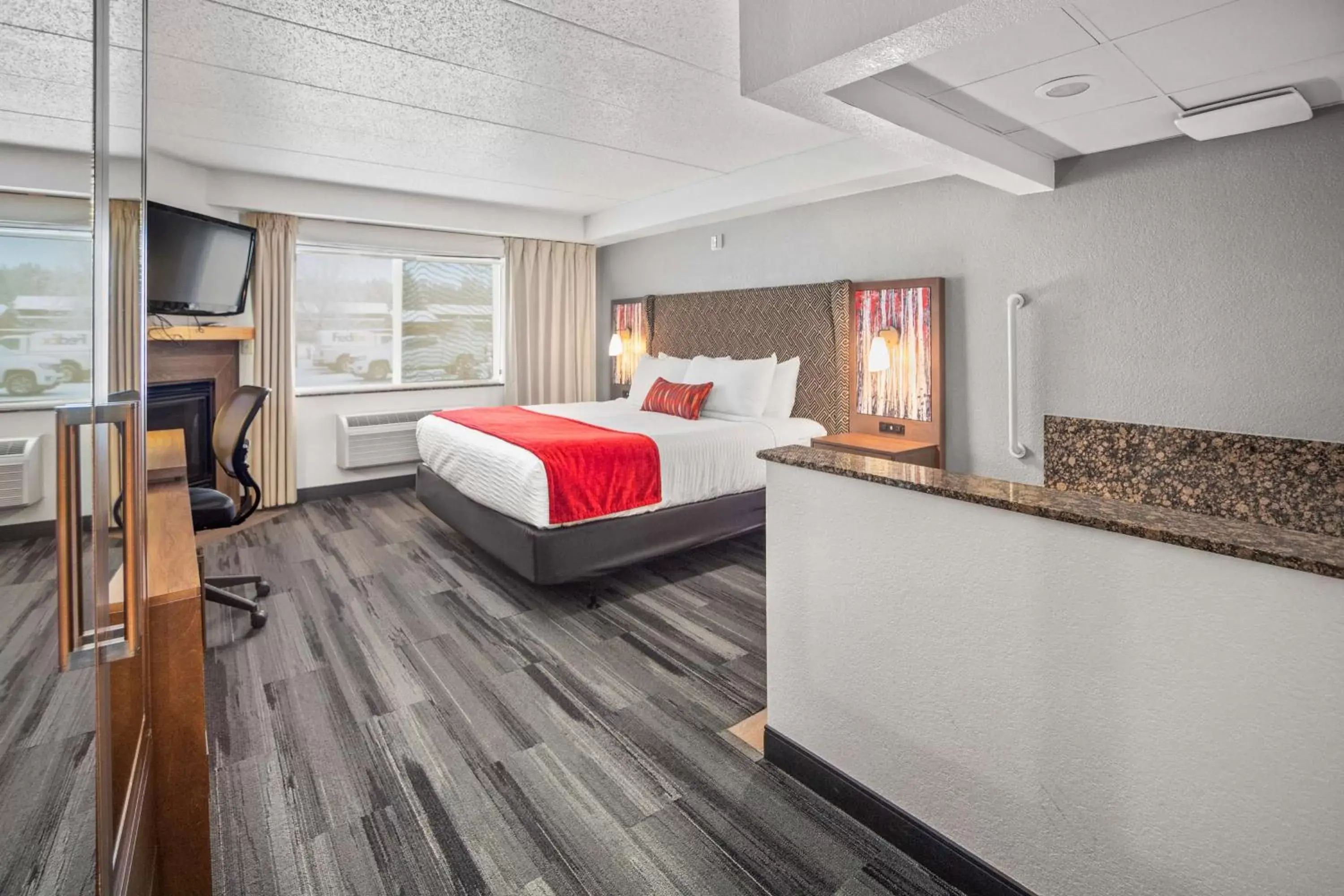 King Suite - Disability Access/Non-Smoking in Best Western Plus McCall Lodge and Suites King Suite - Disability Access/Non-Smoking in Best Western Plus McCall Lodge and Suites