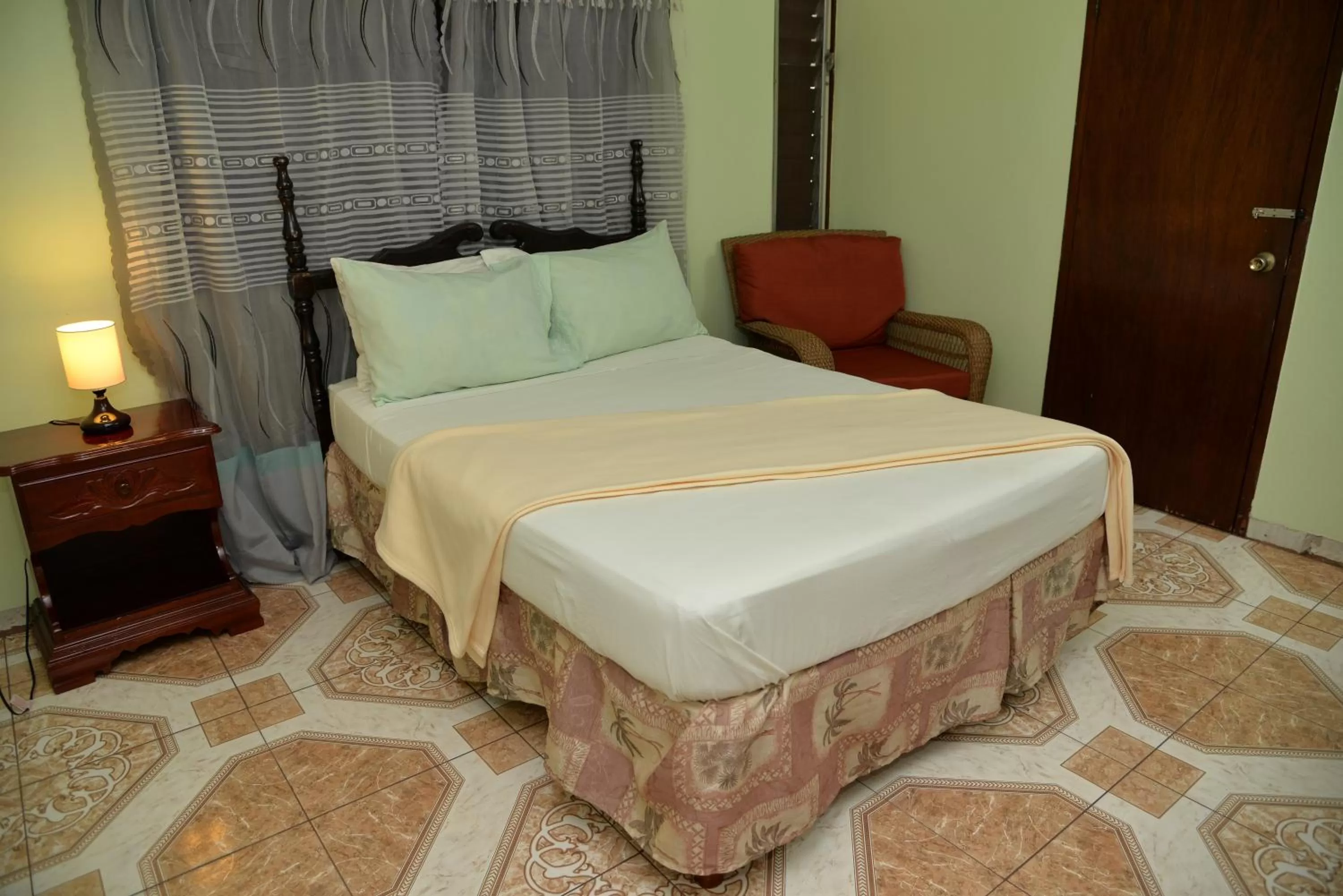 Bedroom, Bed in Castlevue B&B