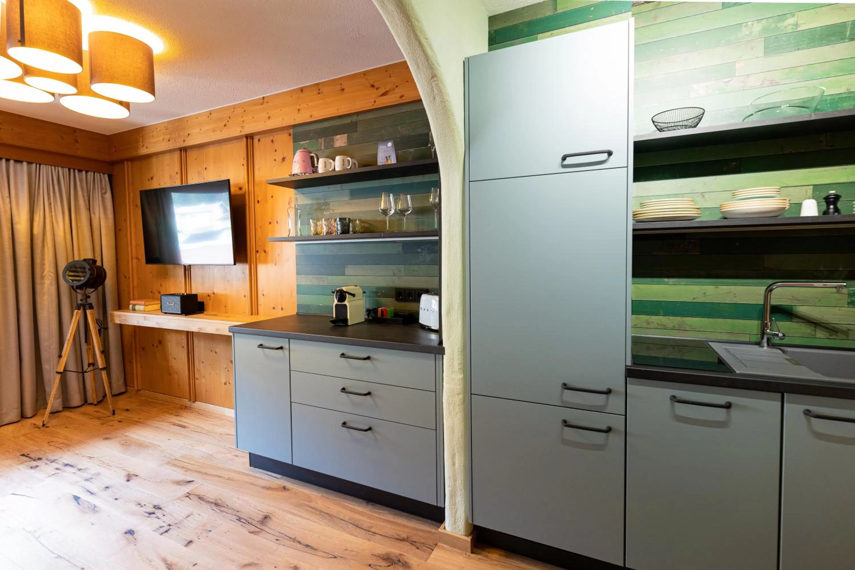 Kitchen or kitchenette in Wellness Aparthotel "Lechlife" incl Pool - 400m zum SKILIFT