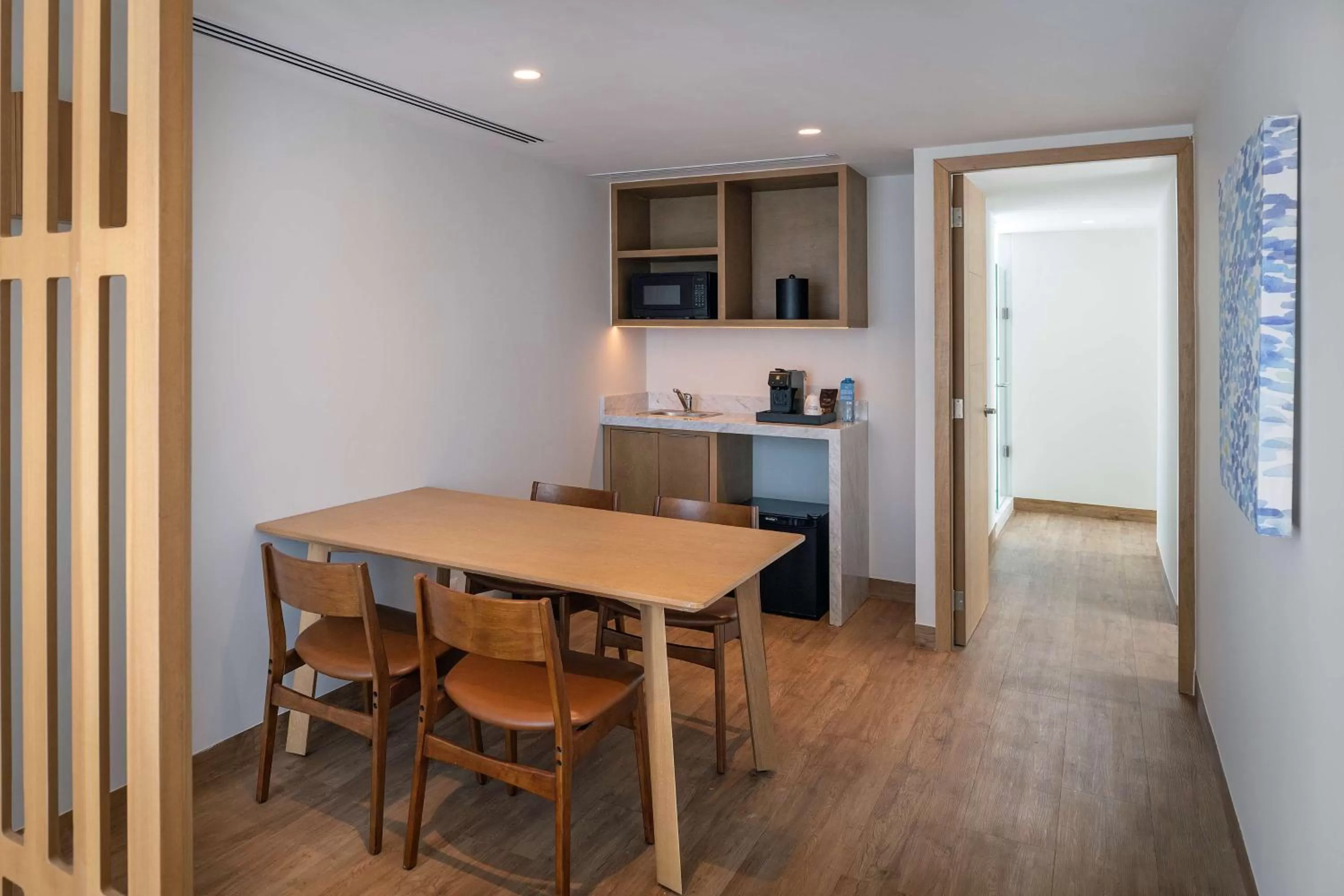 Photo of the whole room in Hilton Garden Inn Cancun Airport