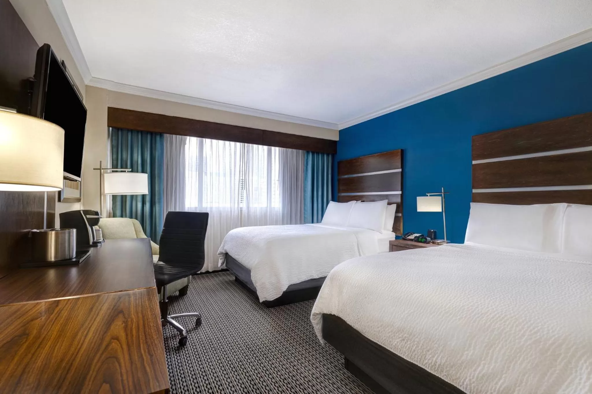Photo of the whole room, Bed in Holiday Inn Houston Downtown by IHG