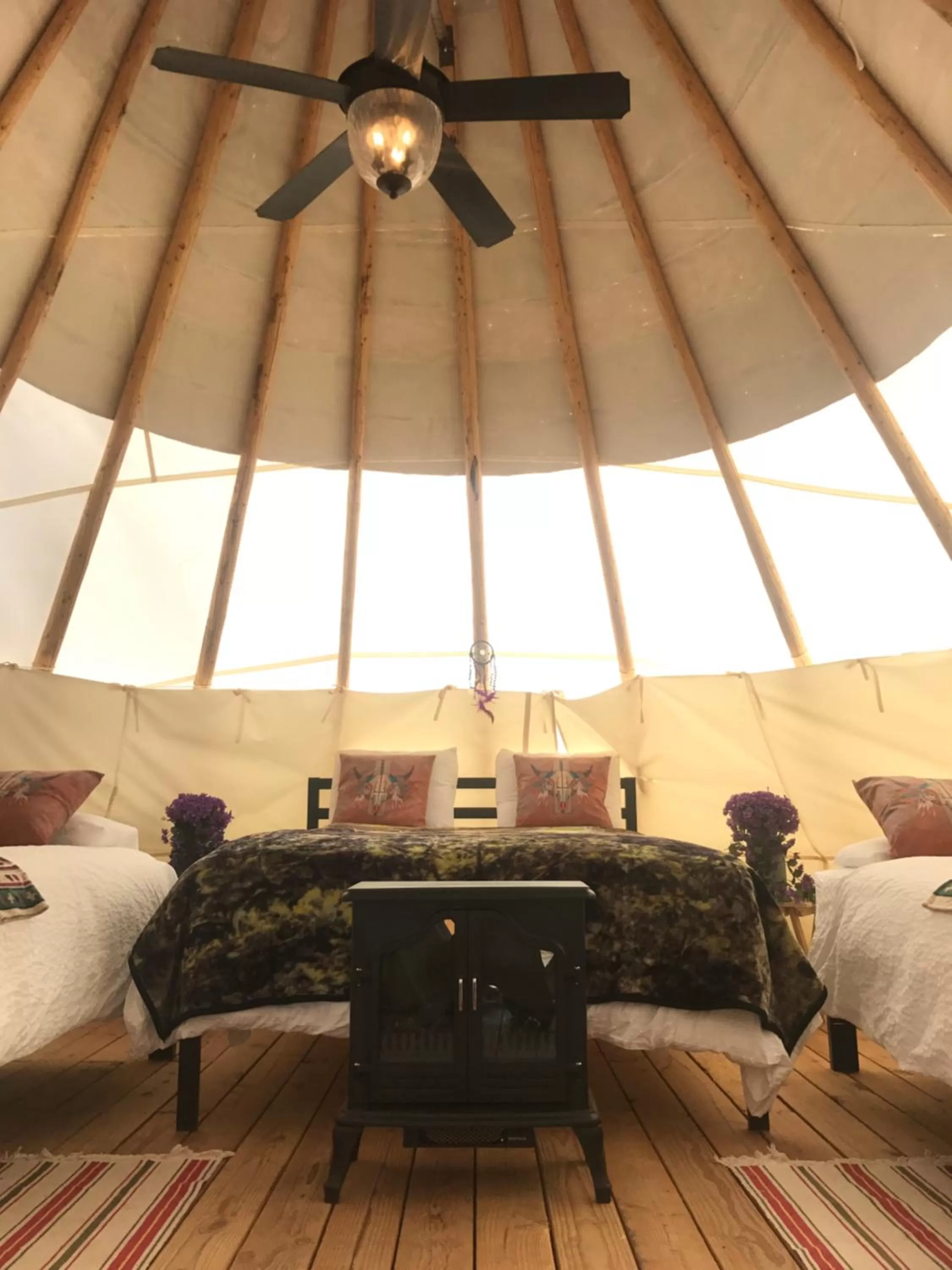 Photo of the whole room in Olancha RV Park and Motel