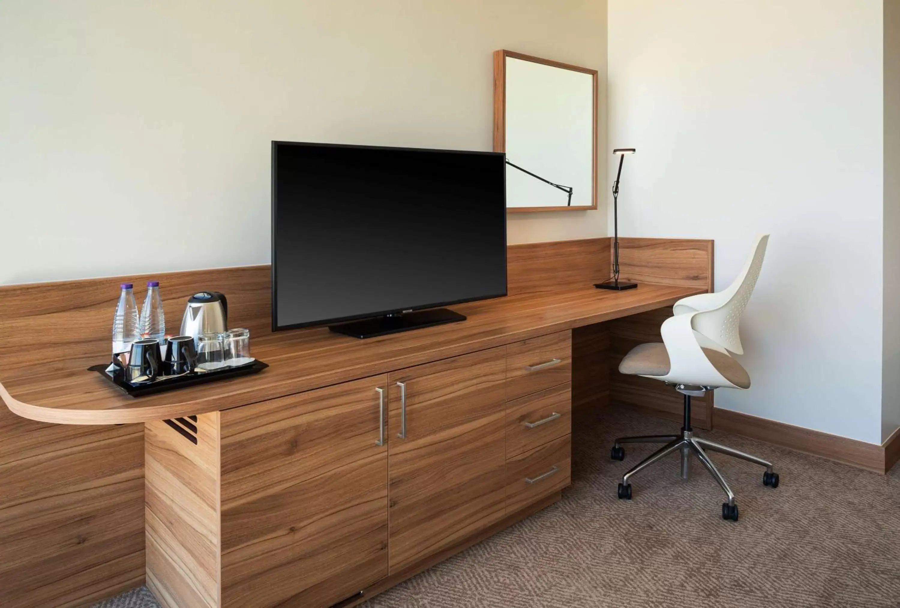 Accessible King Room in Hilton Garden Inn Riyadh Financial District Accessible King Room in Hilton Garden Inn Riyadh Financial District