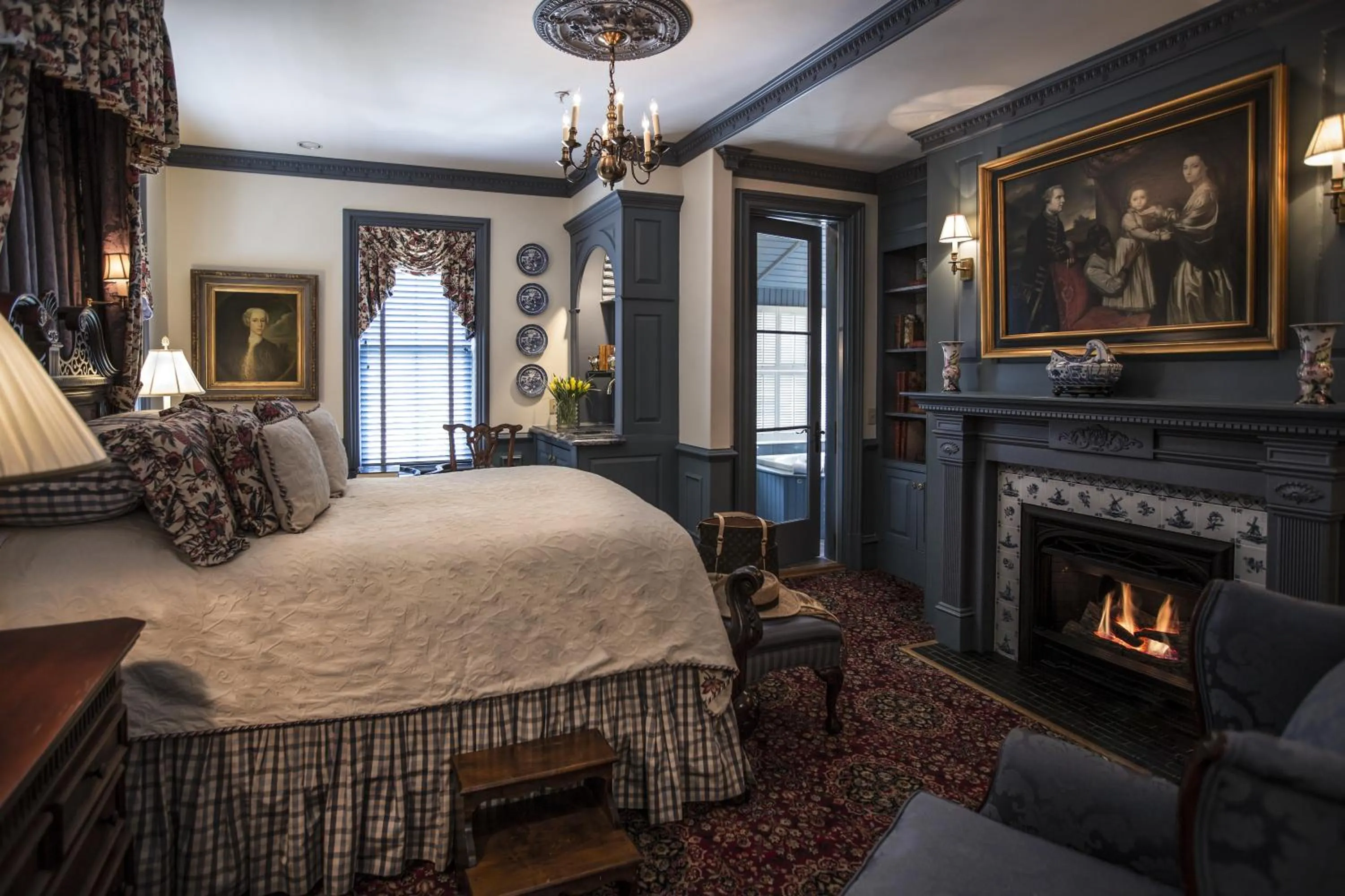 Day, Bed in The Chanler at Cliff Walk