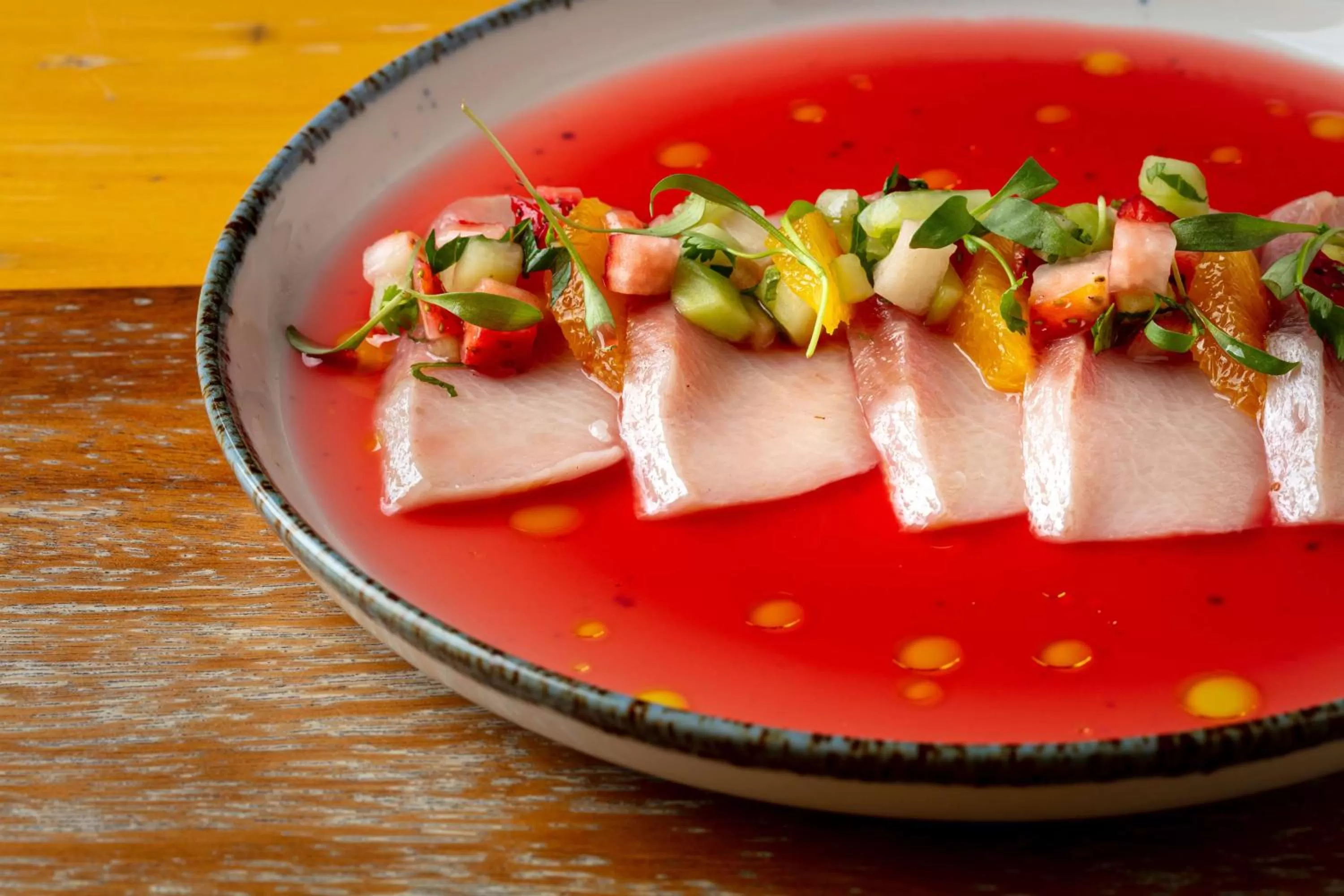 Restaurant/places to eat in The Waterfront Beach Resort, A Hilton Hotel