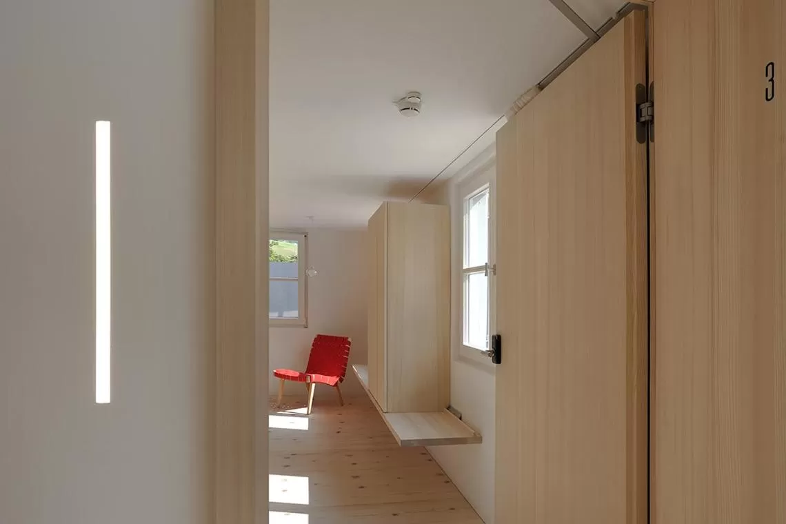 Photo of the whole room in BAR10ZIMMER