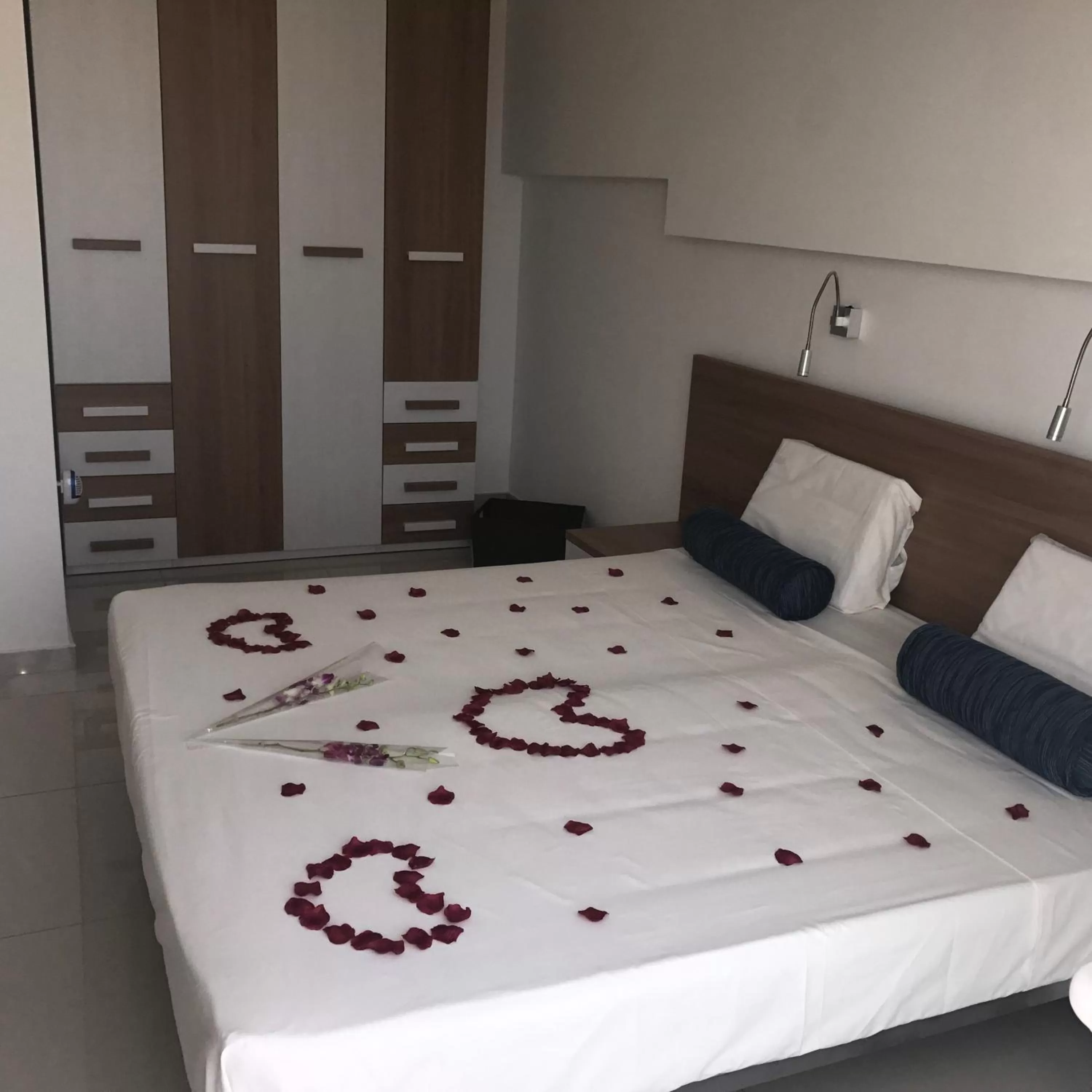 Bed in Escape to St Julians