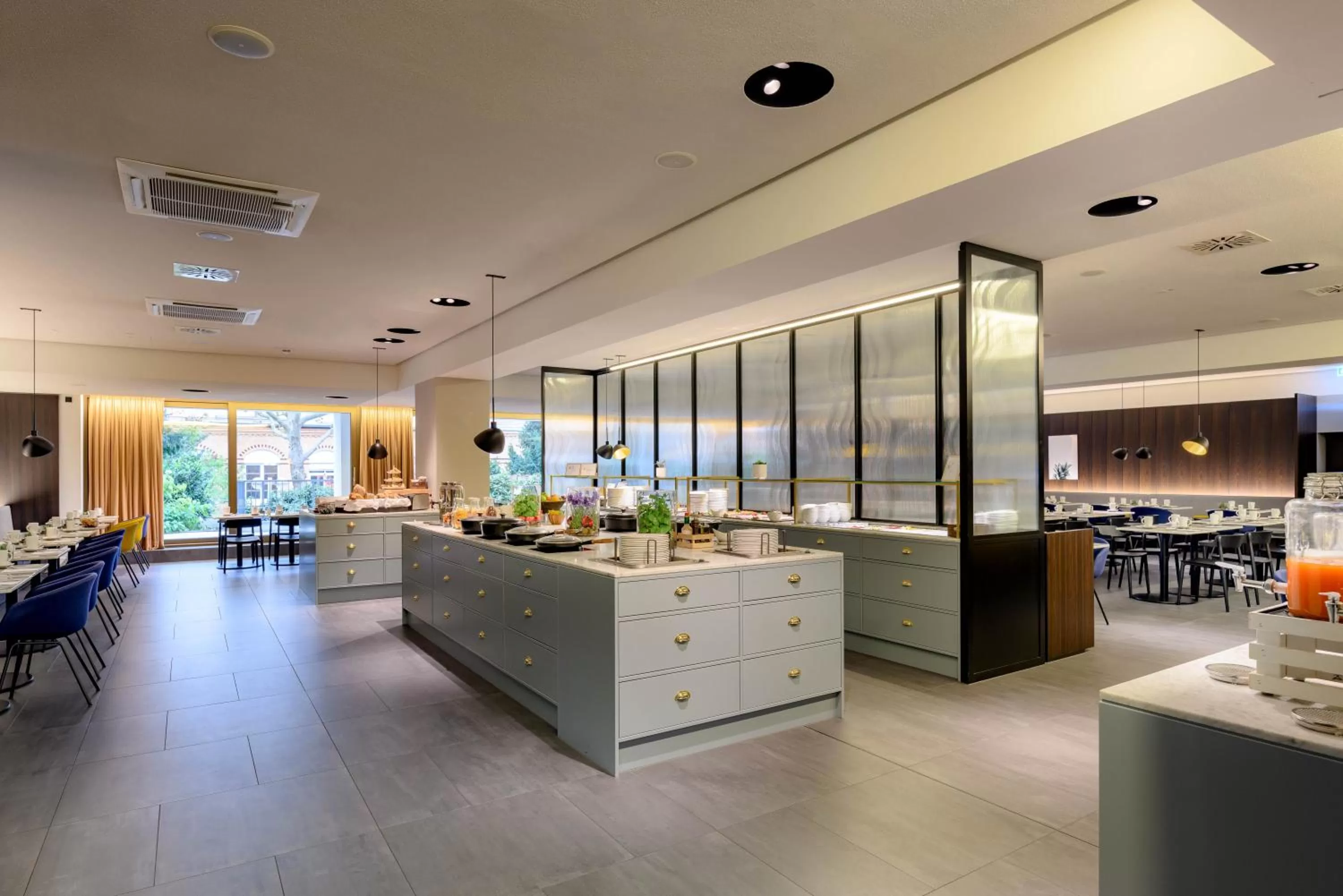 Buffet breakfast in Mercure Hotel Wiesbaden City