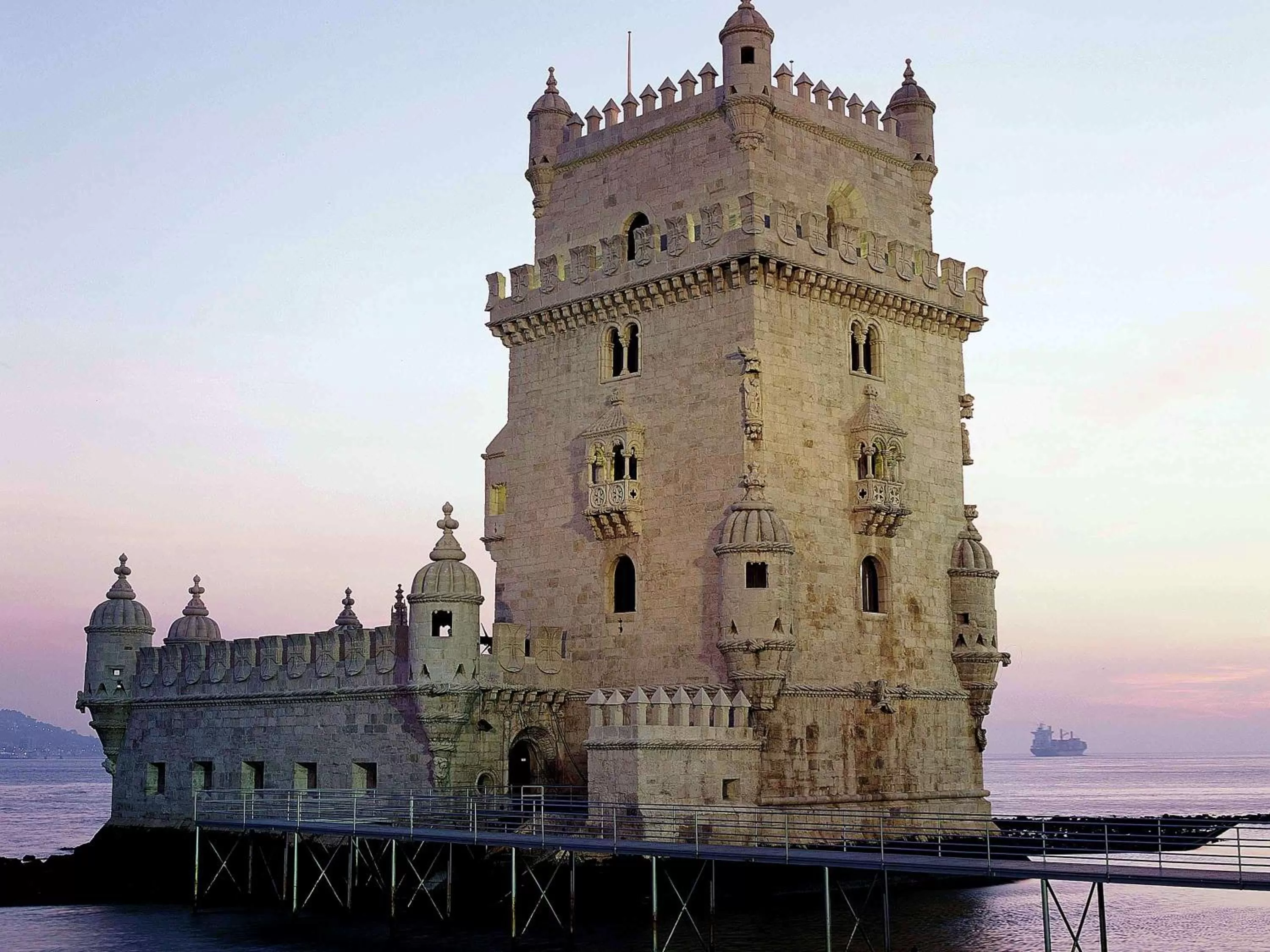 On site in Hotel ibis Lisboa Jose Malhoa