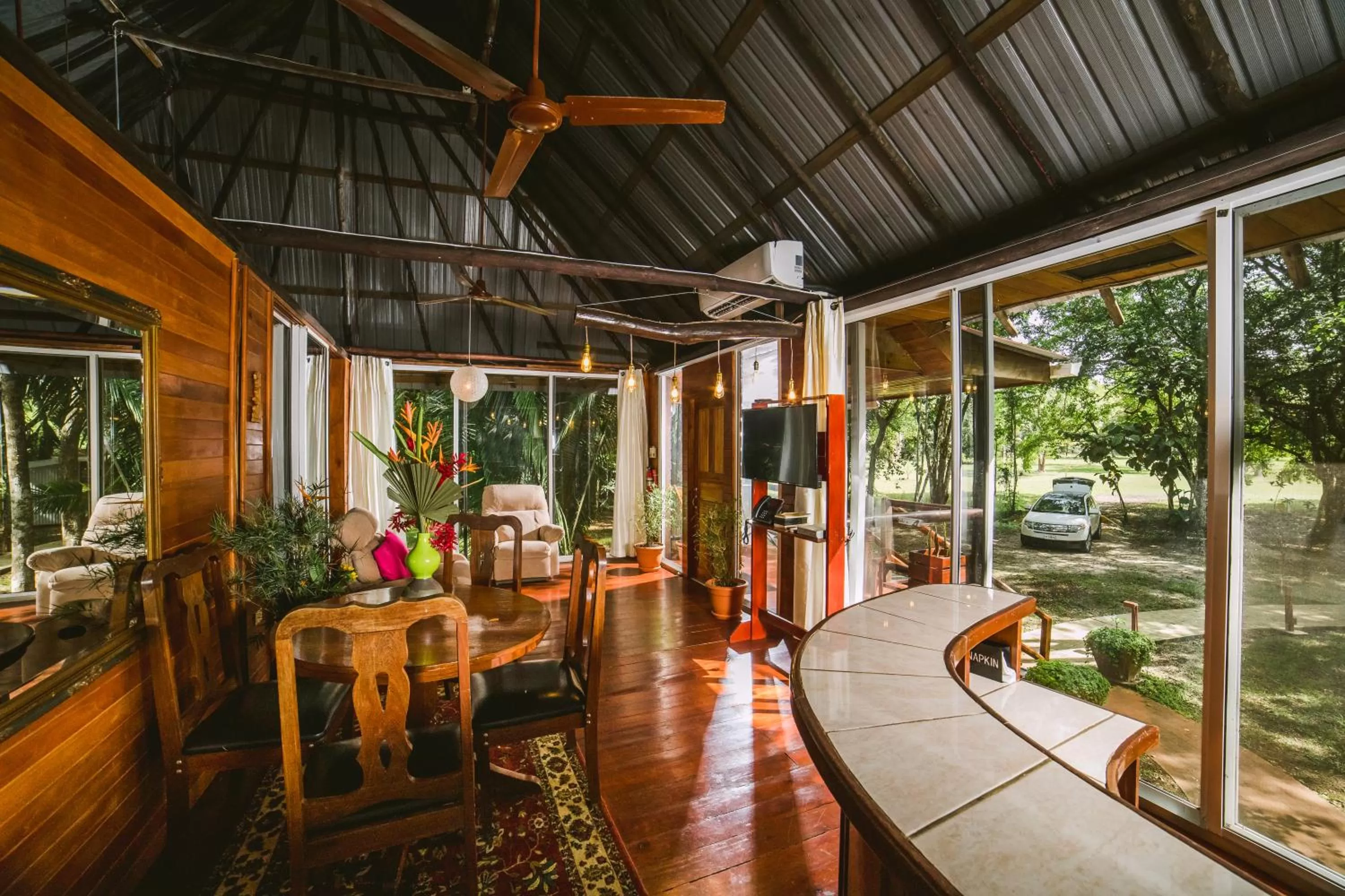 Patio in KikiWitz Resort