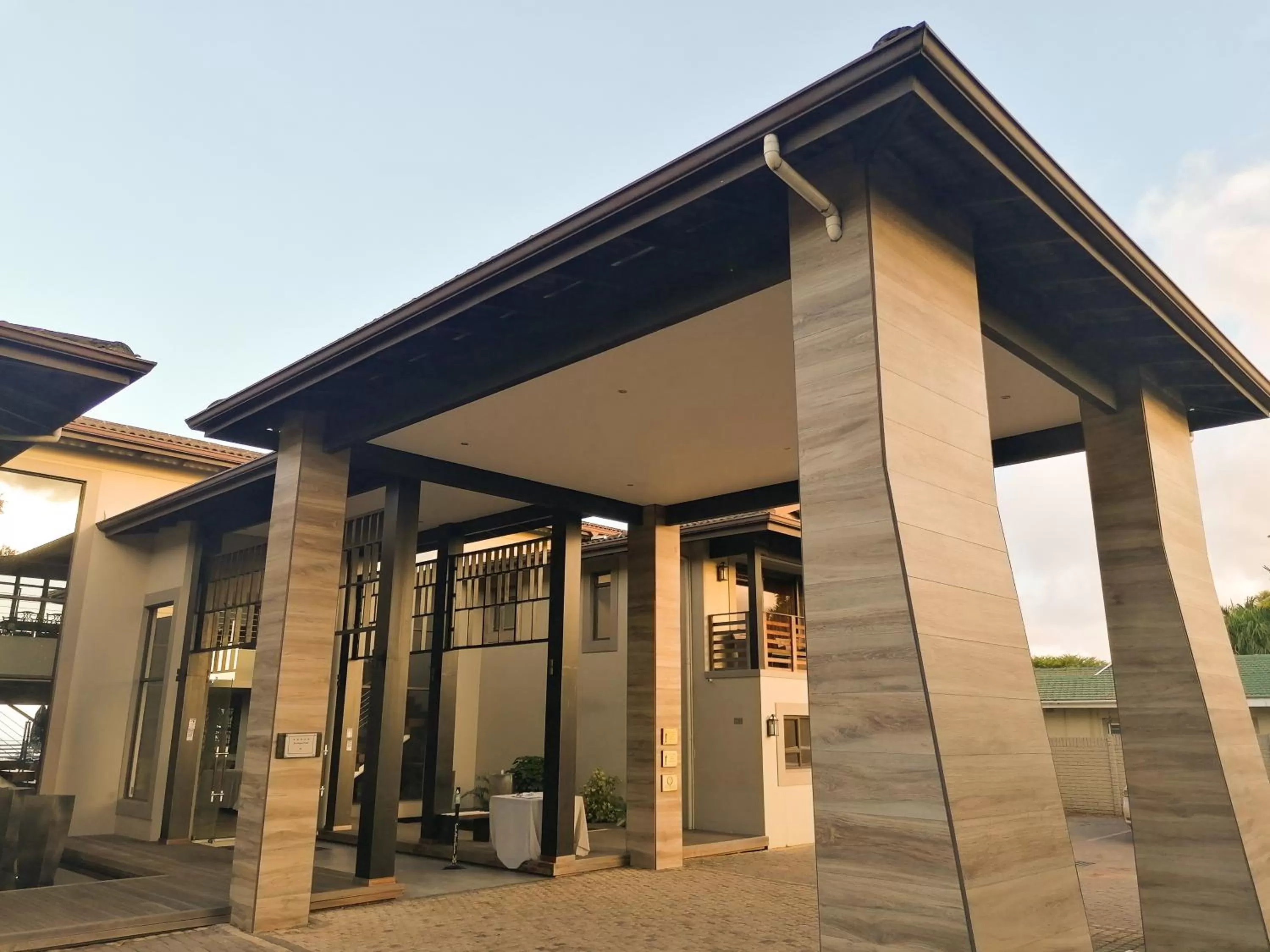 Facade/entrance in Endless Horizons Boutique Hotel