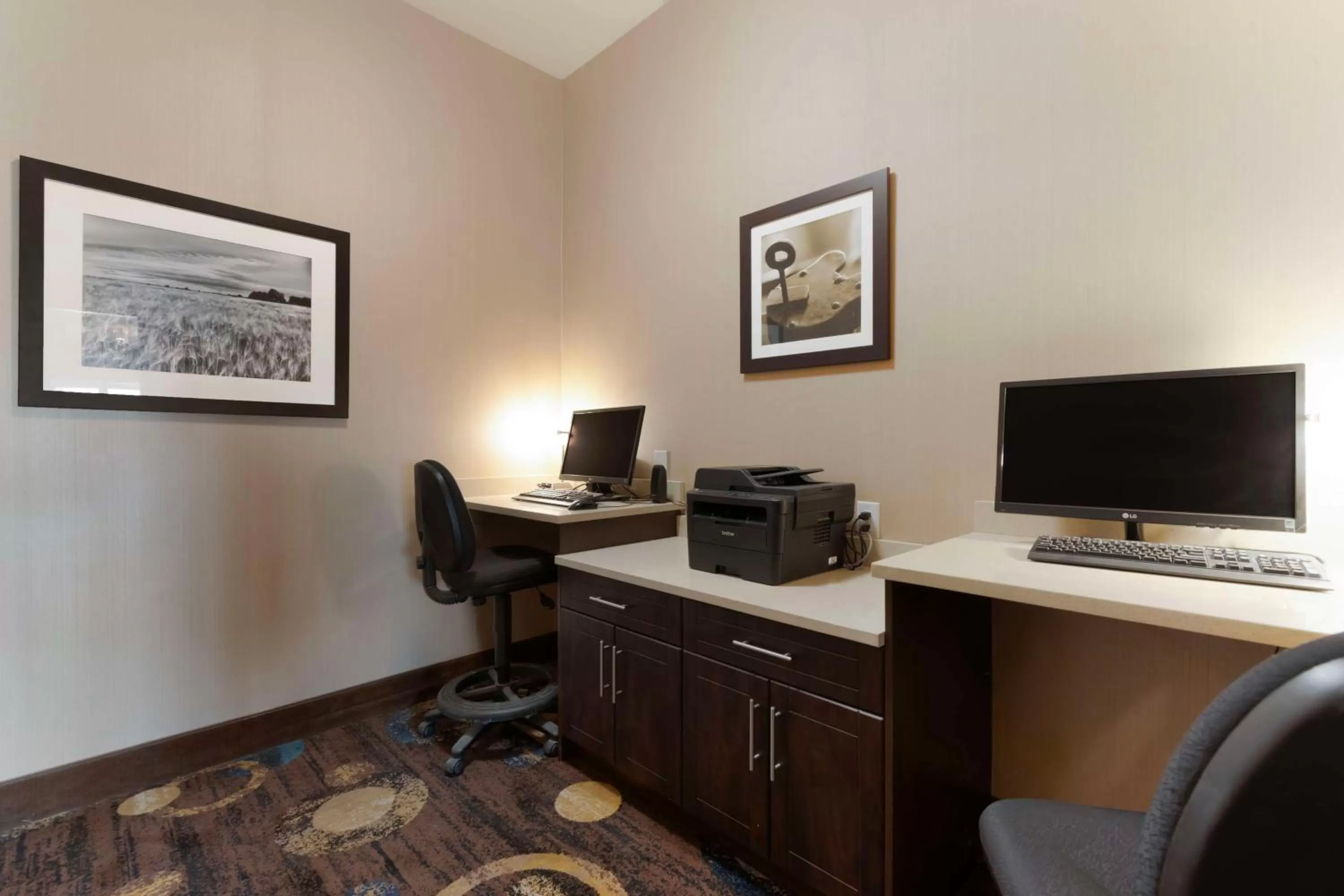 Business facilities in Best Western Plus Moosomin Hotel