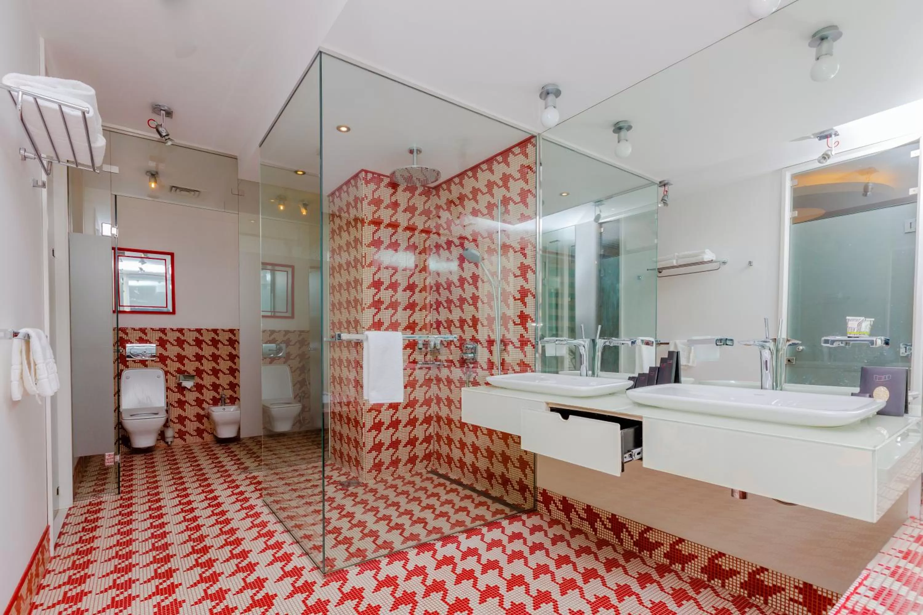 Bathroom in Ezdan Hotel West Bay