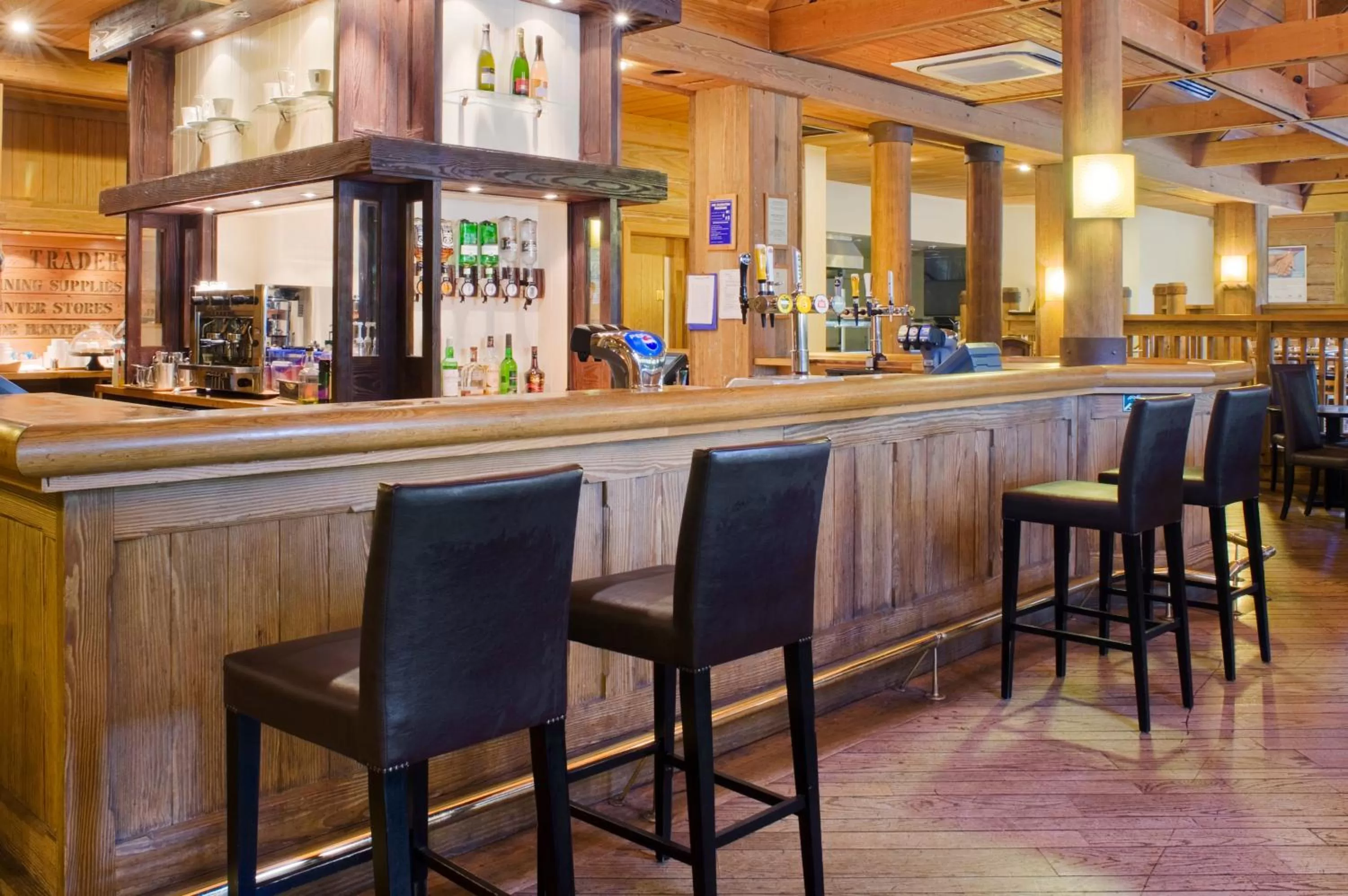 Lounge or bar in Holiday Inn Colchester by IHG