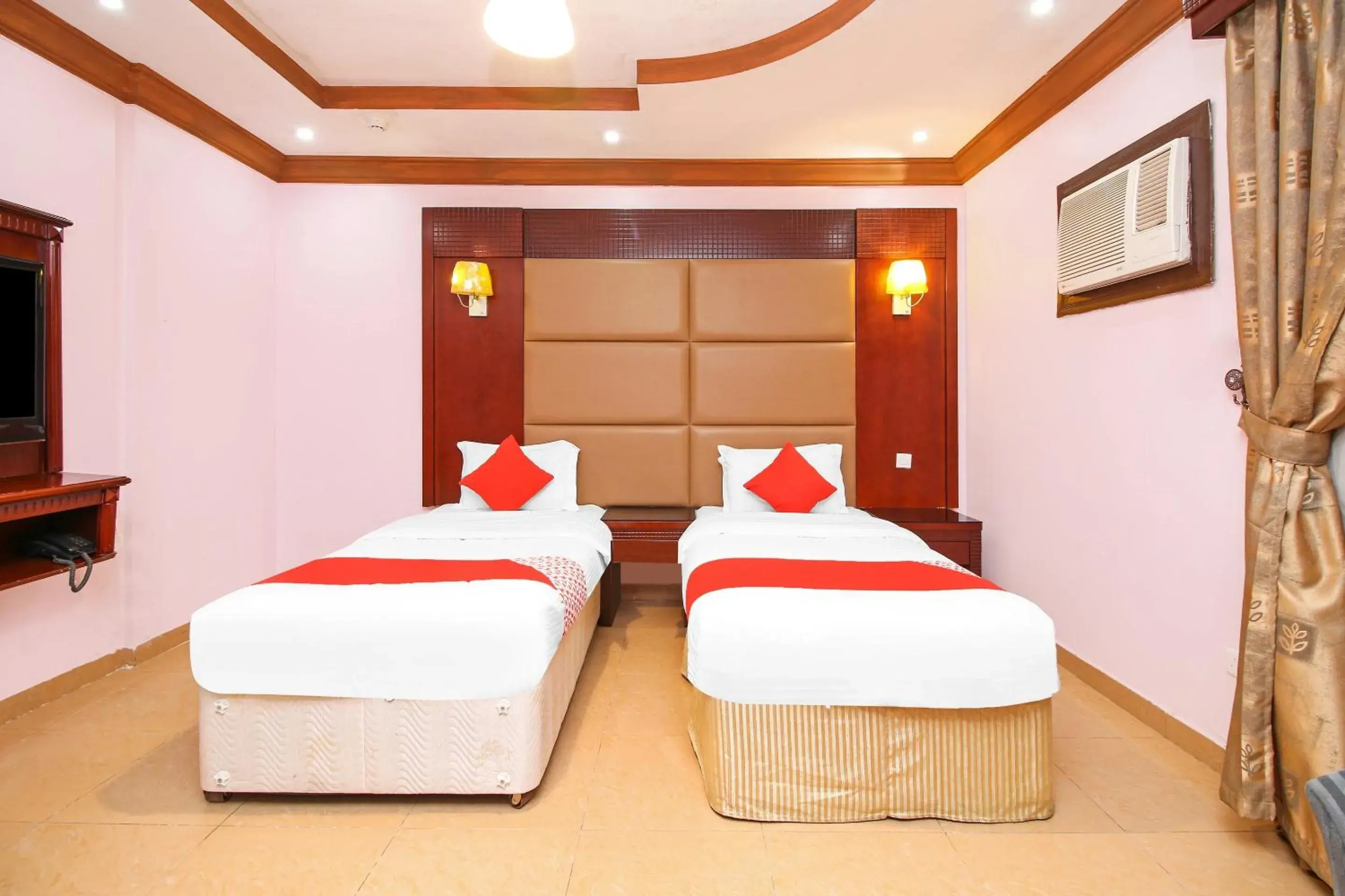 Standard Room Twin in OYO 589 Lavina House Standard Room Twin in OYO 589 Lavina House