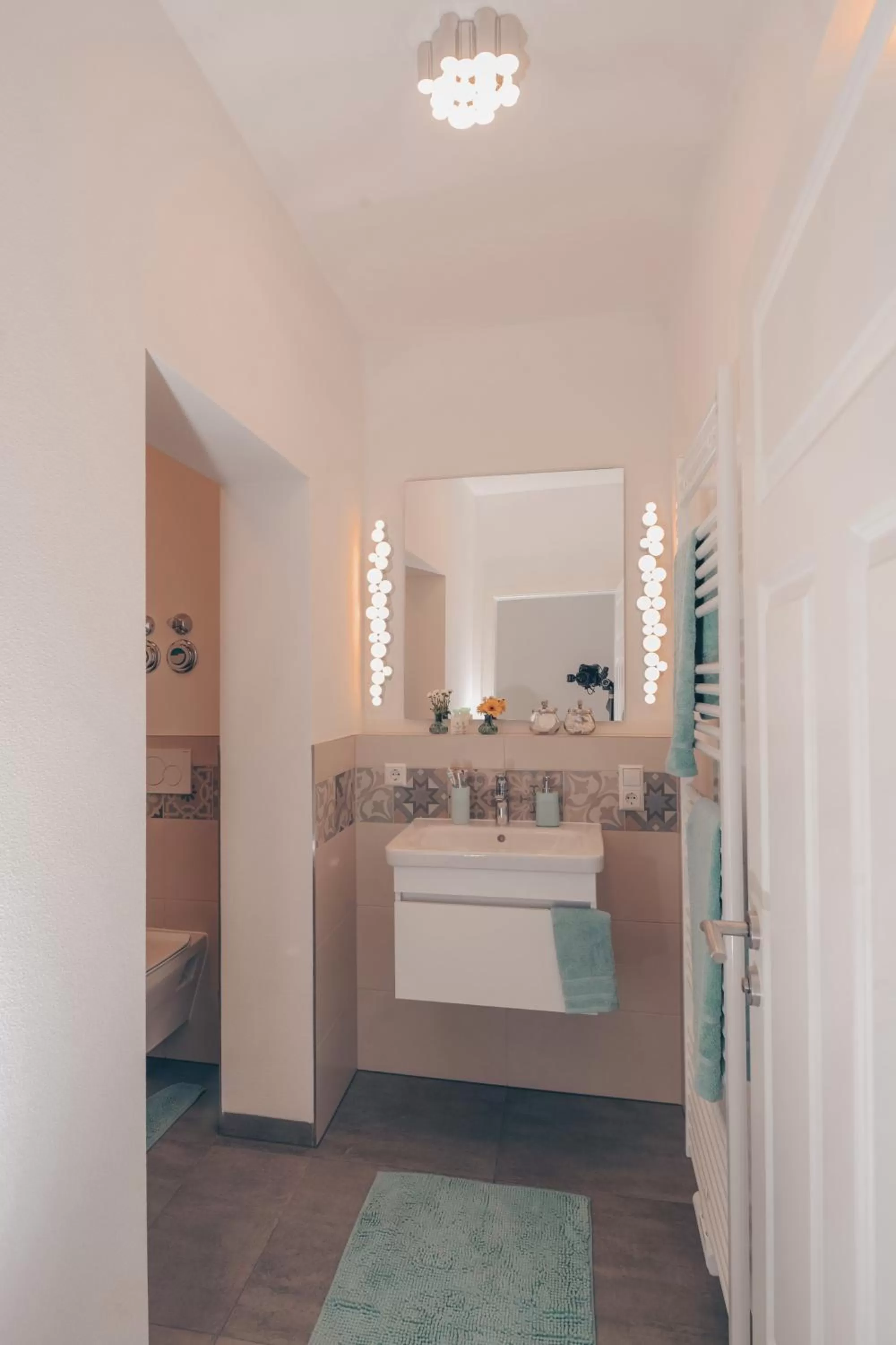 Bathroom, Bed in Boardinghouse alte Spinnerei