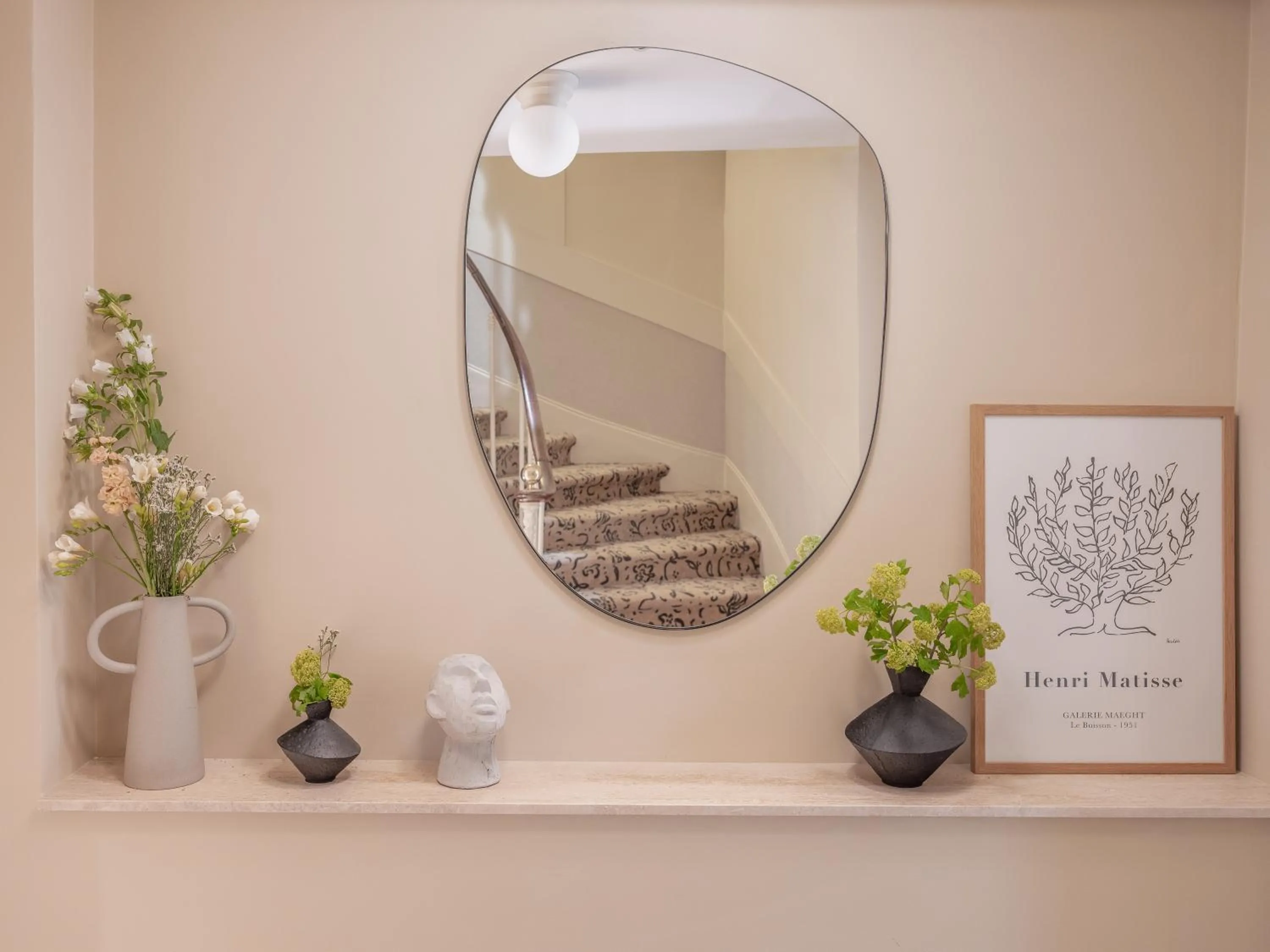 Decorative detail in Hôtel BASSS