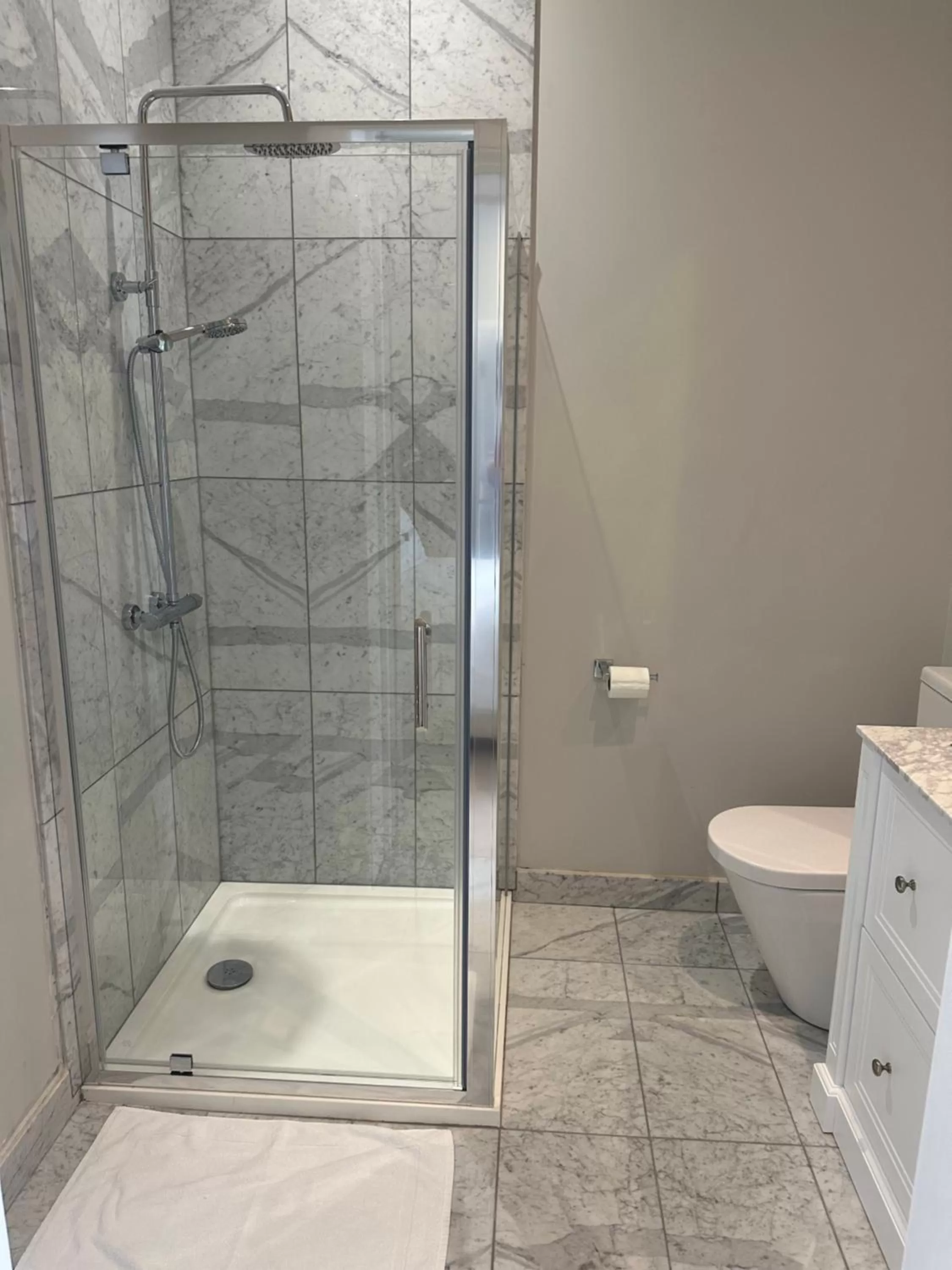 Bathroom in The Chatsworth Hotel