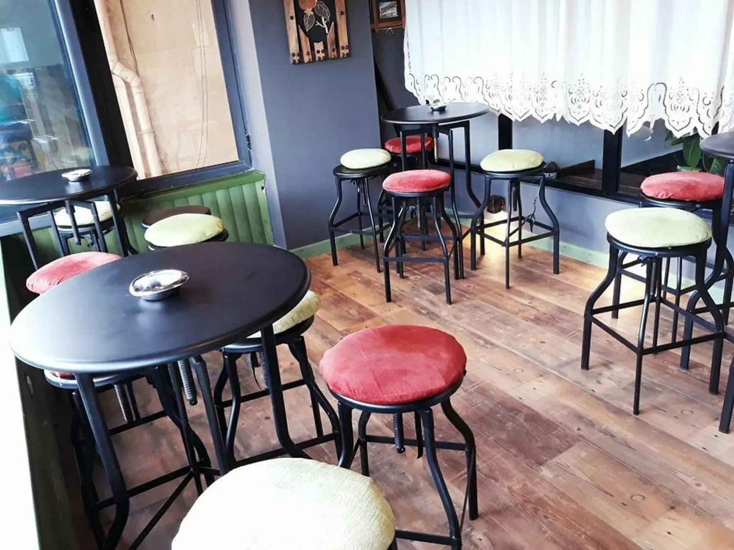 Nightclub / DJ, Lounge/Bar in Hotel The First