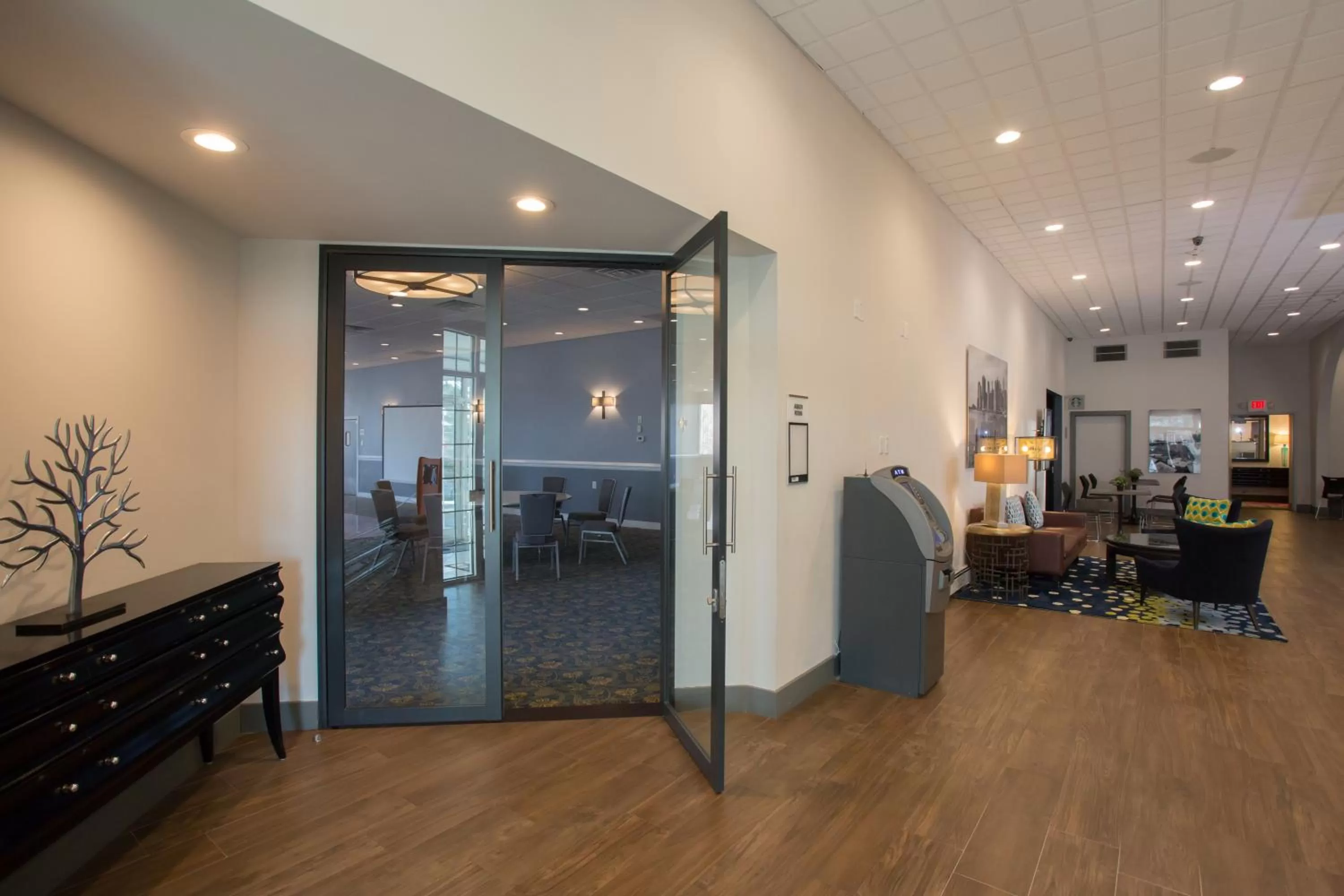 Meeting/conference room in The Kenilworth Hotel - Airport West