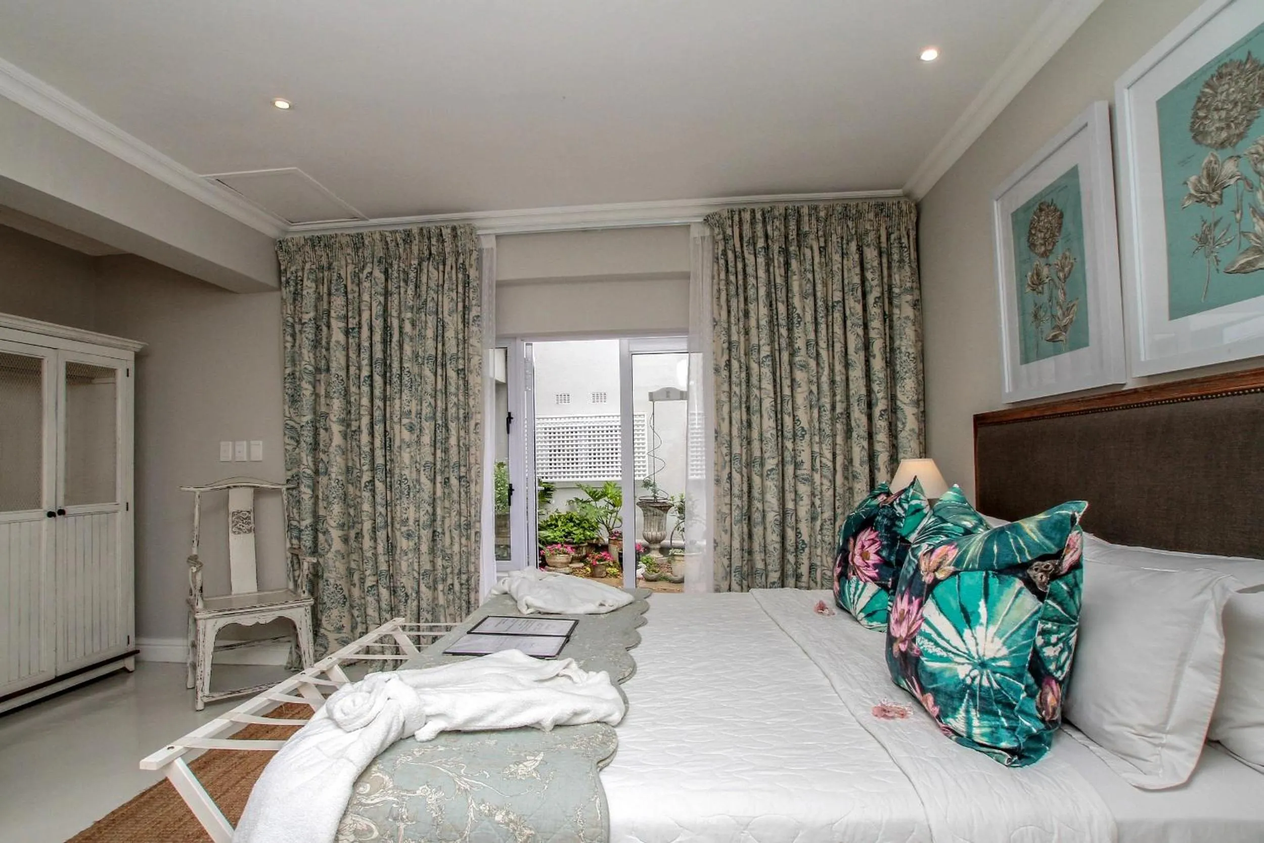 Photo of the whole room, Bed in Sandals Guest House