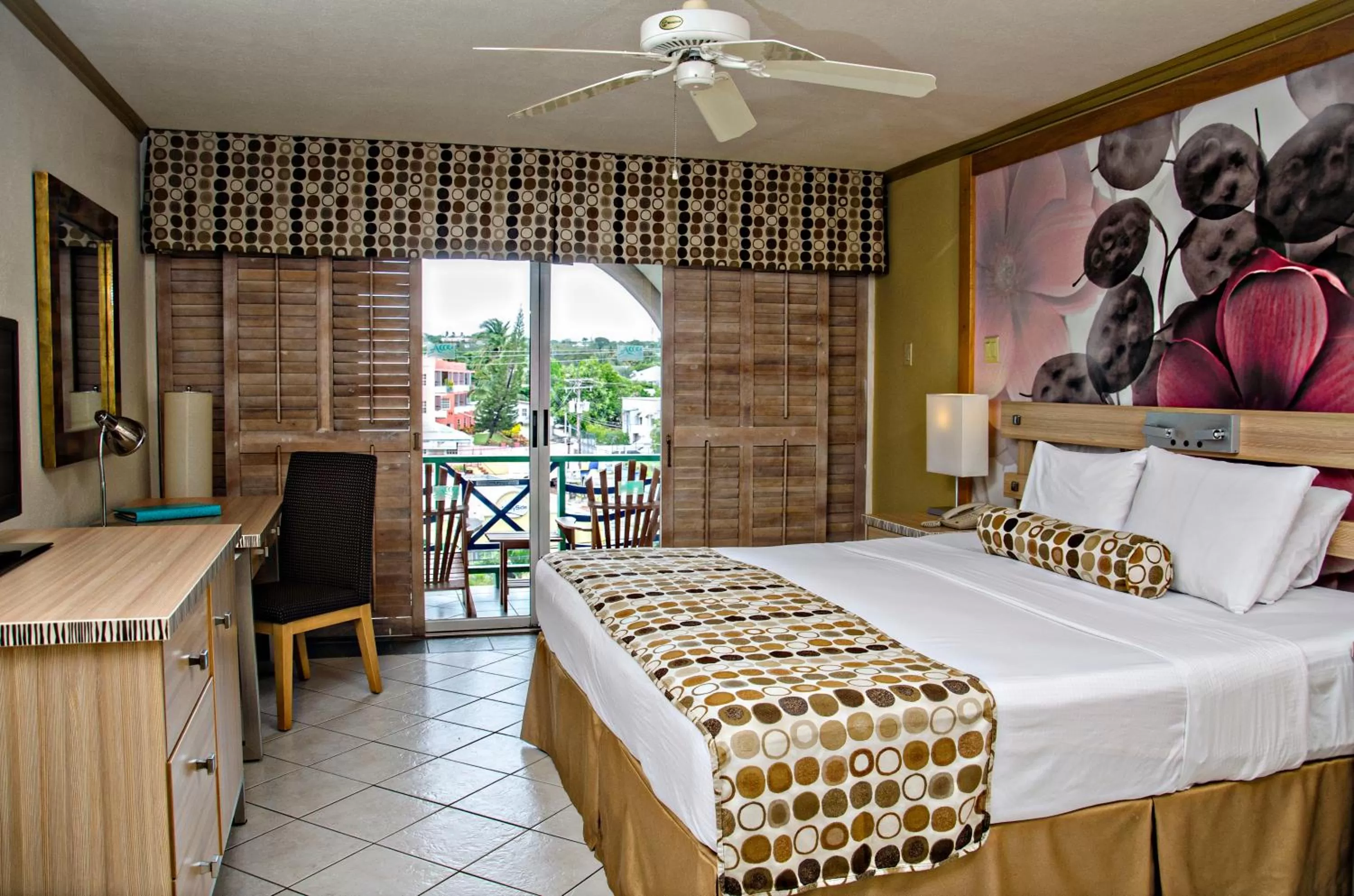 Bed in Accra Beach Hotel & Spa