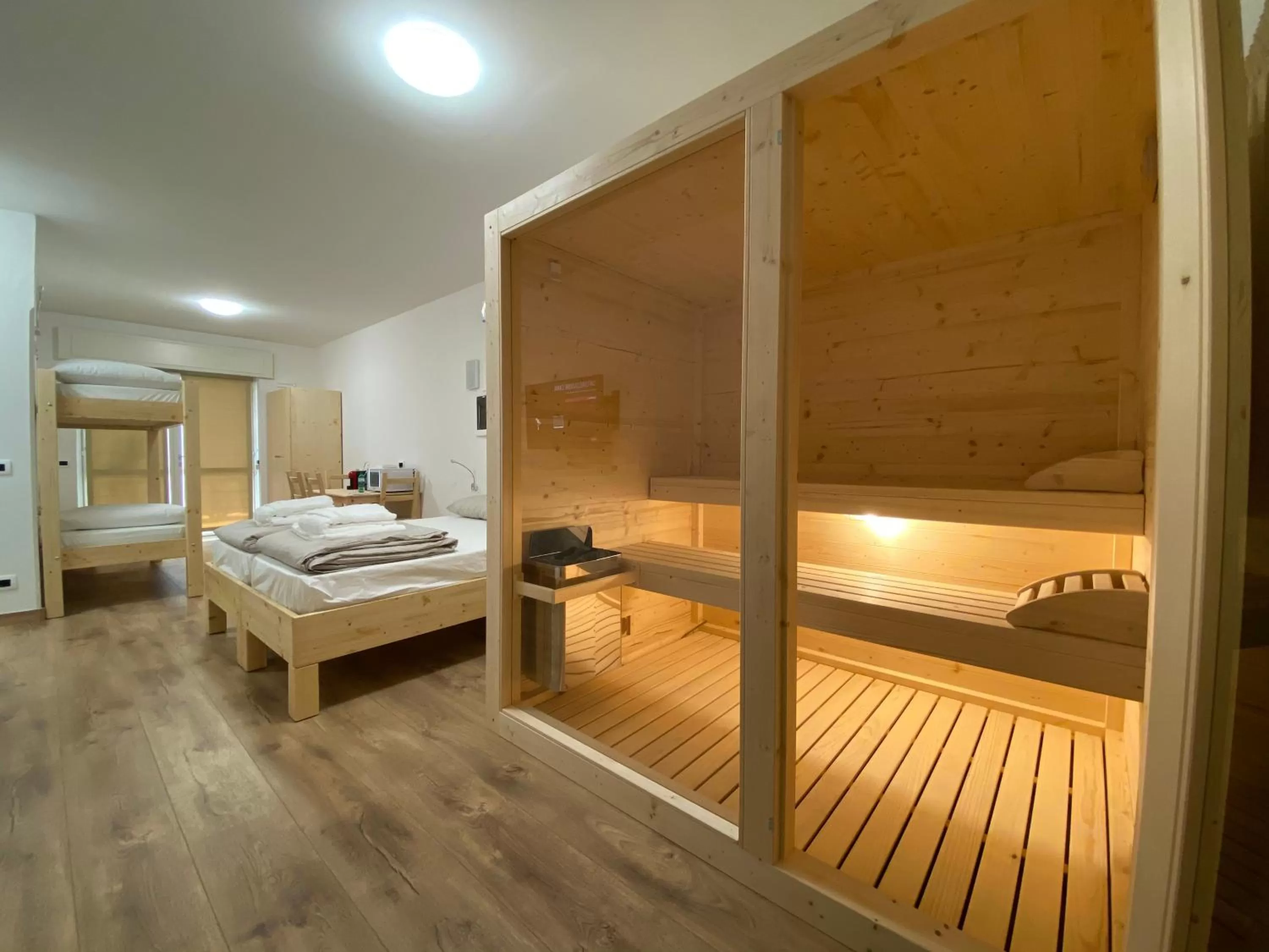 Sauna, Bed in Sky Garden & Wellness R.