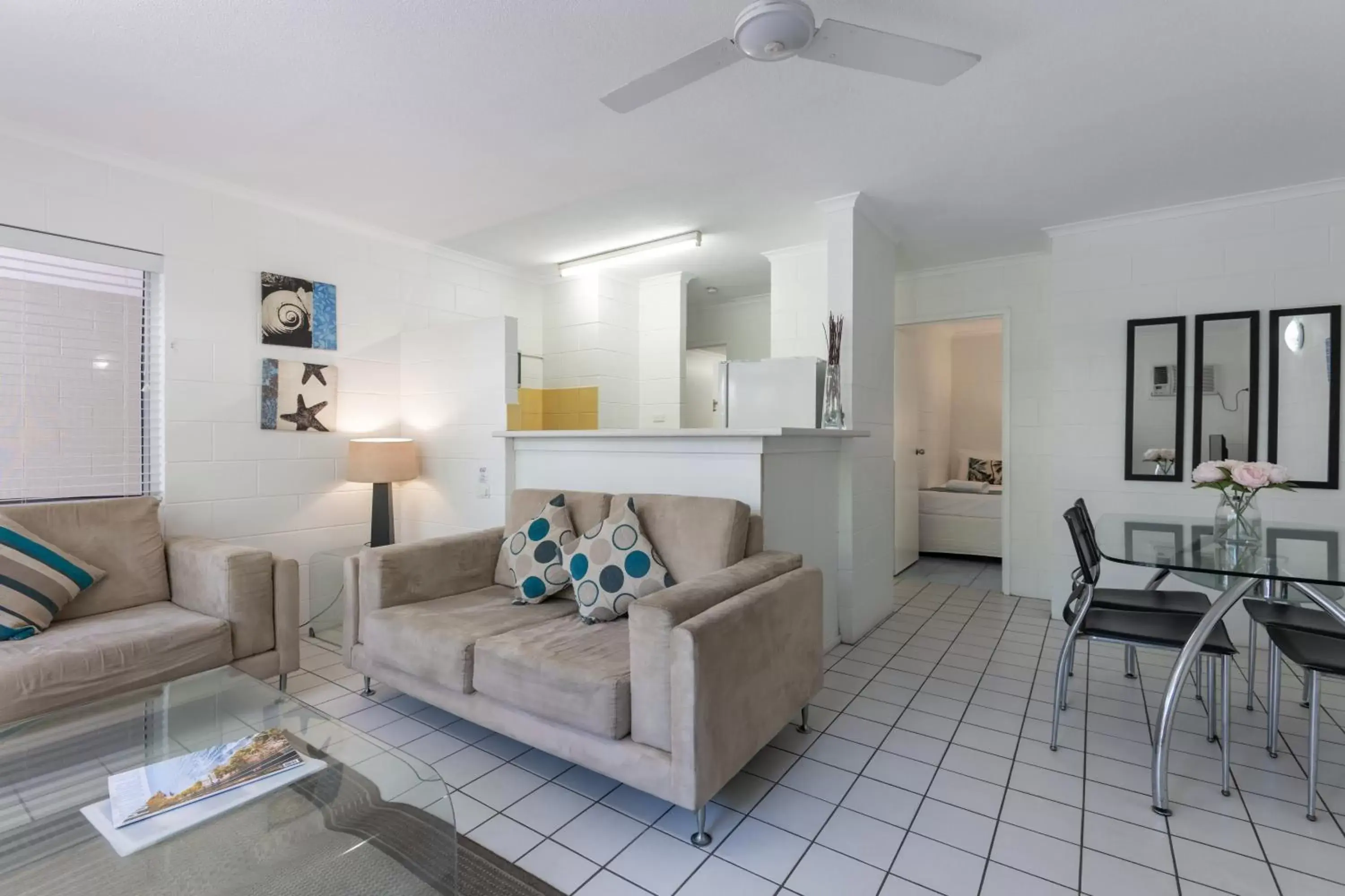 Classic Two Bedroom Apartment in Lychee Tree Holiday Apartments Classic Two Bedroom Apartment in Lychee Tree Holiday Apartments