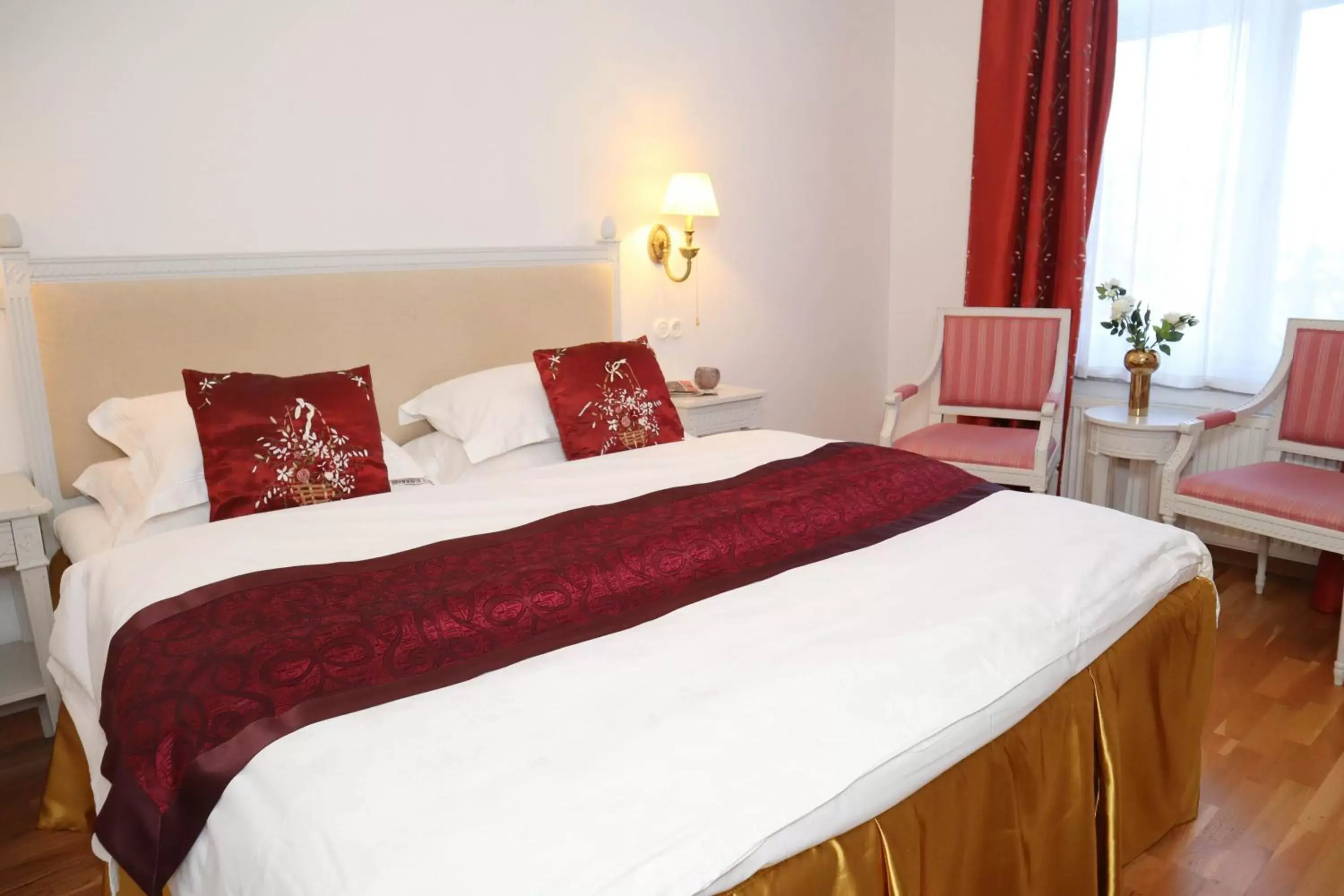 Standard King Room in Brommavik Hotel Standard King Room in Brommavik Hotel