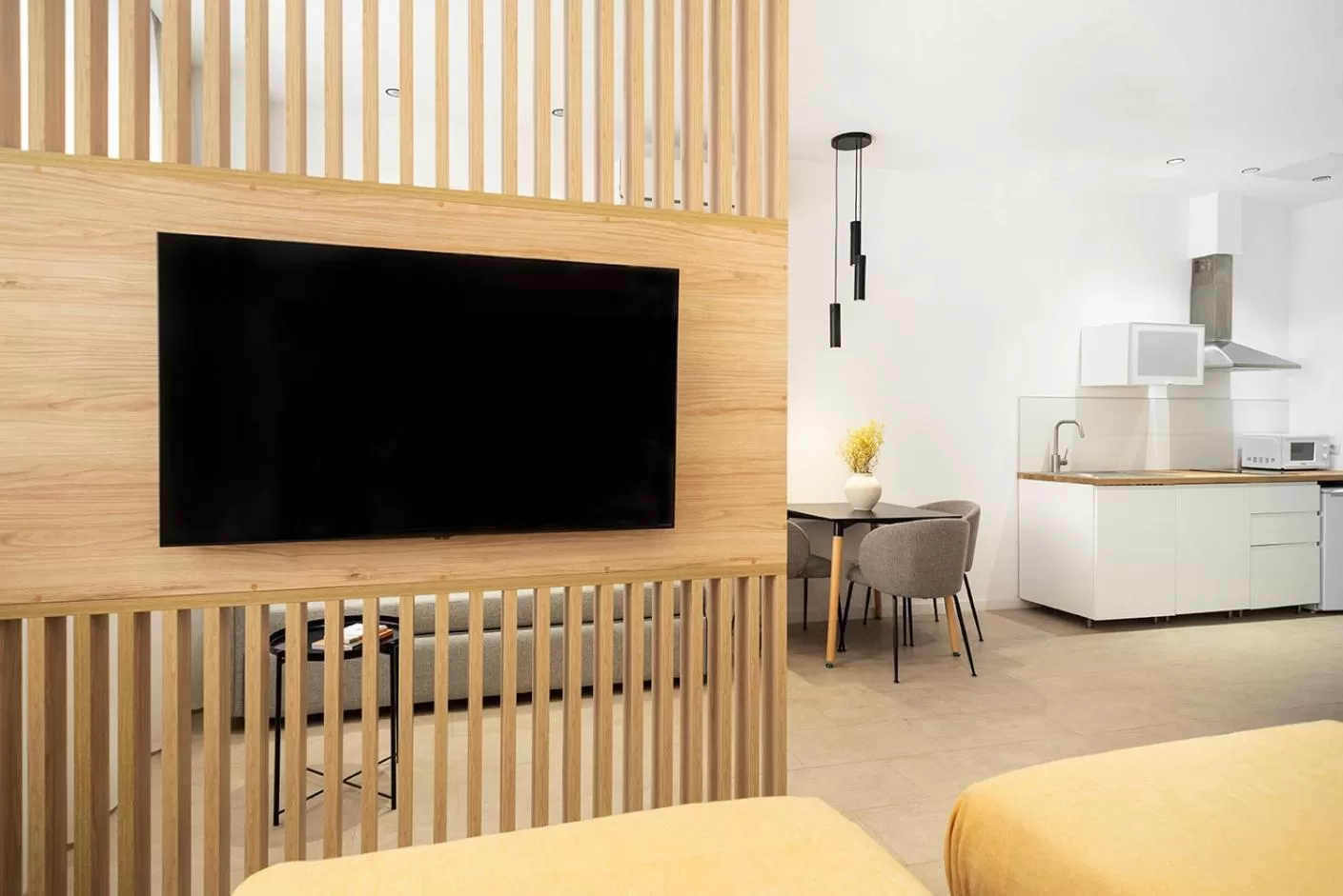 TV and multimedia, TV/Entertainment Center in Blanq Marina Suites