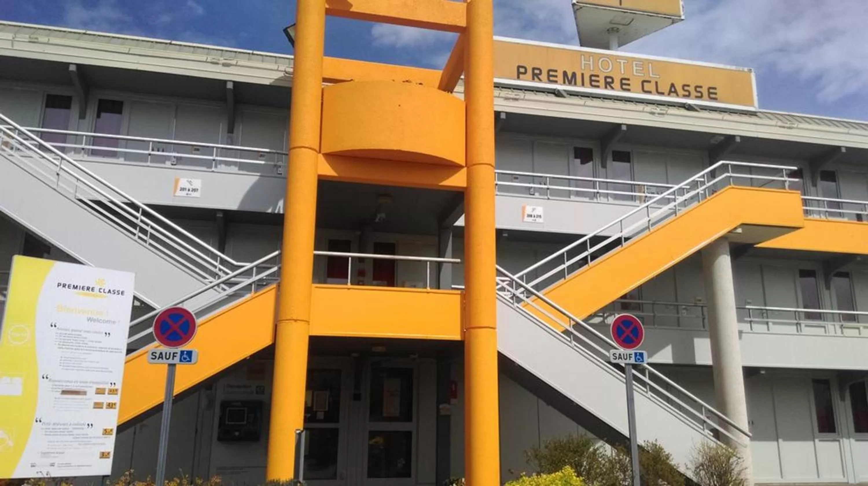 Property building in Premiere Classe Metz Sud Jouy Aux Arches