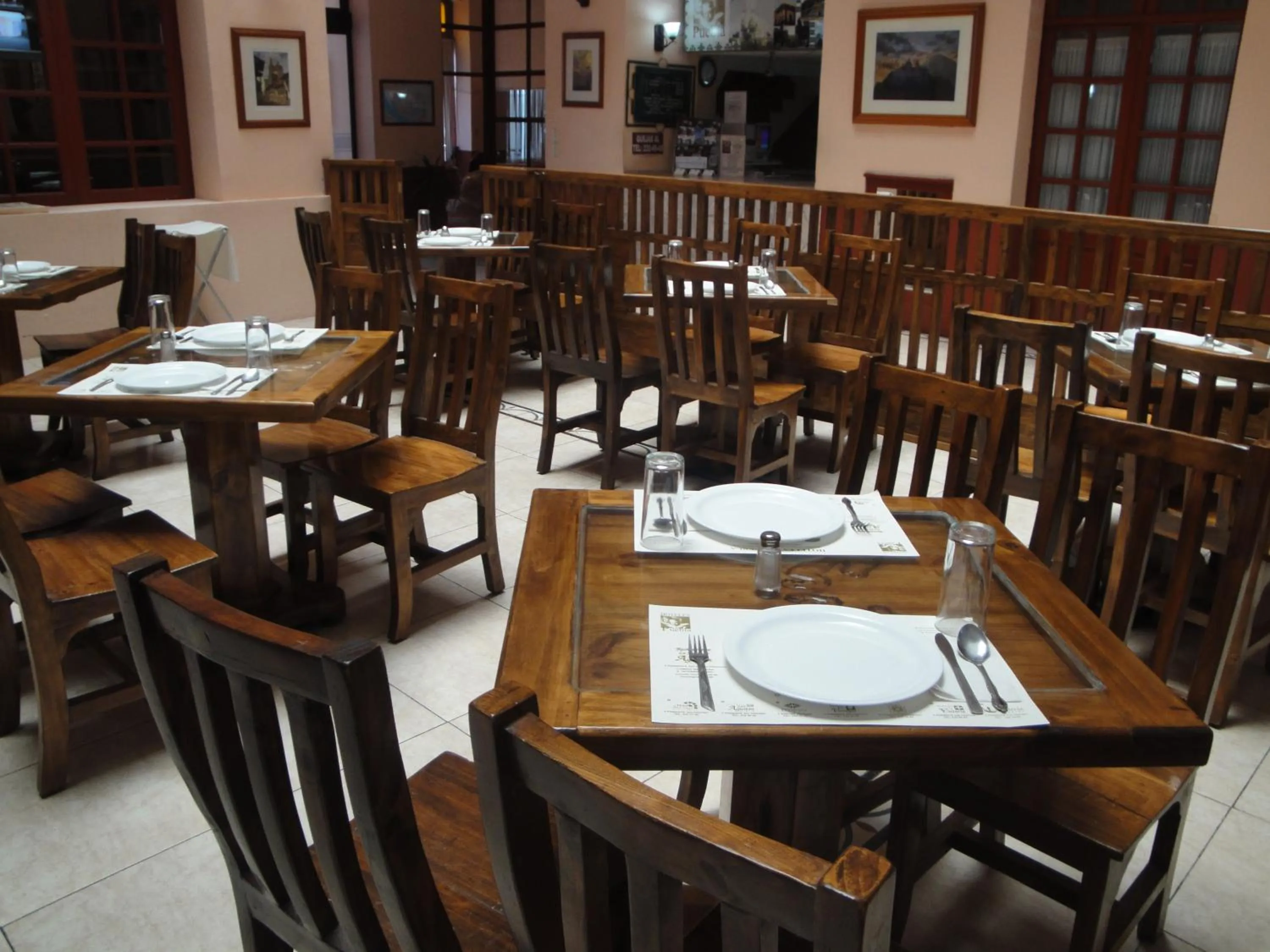 Restaurant/places to eat in Hotel San Angel
