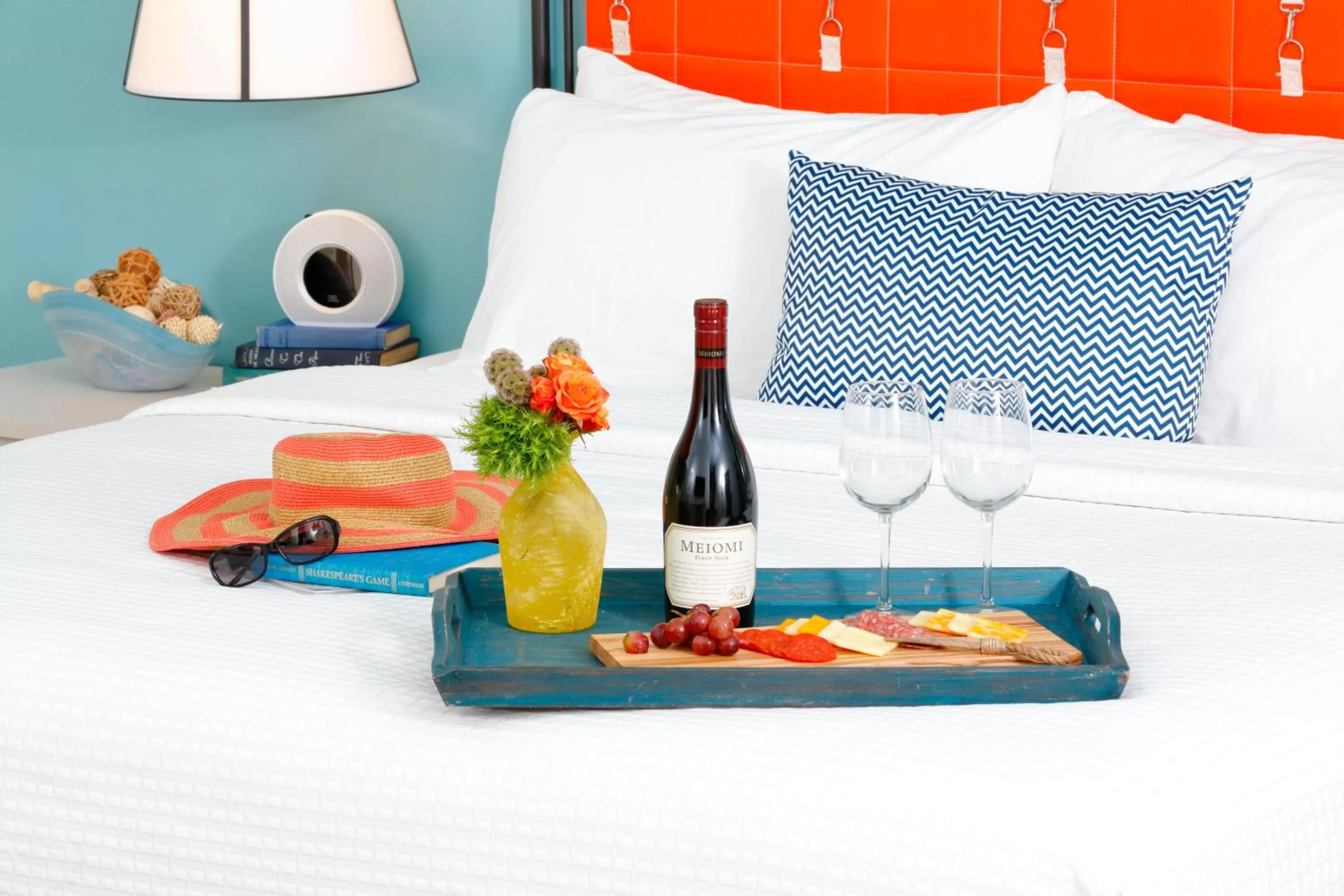 One-Bedroom King Suite - Pet Friendly in Hotel Indigo Orange Beach - Gulf Shores by IHG