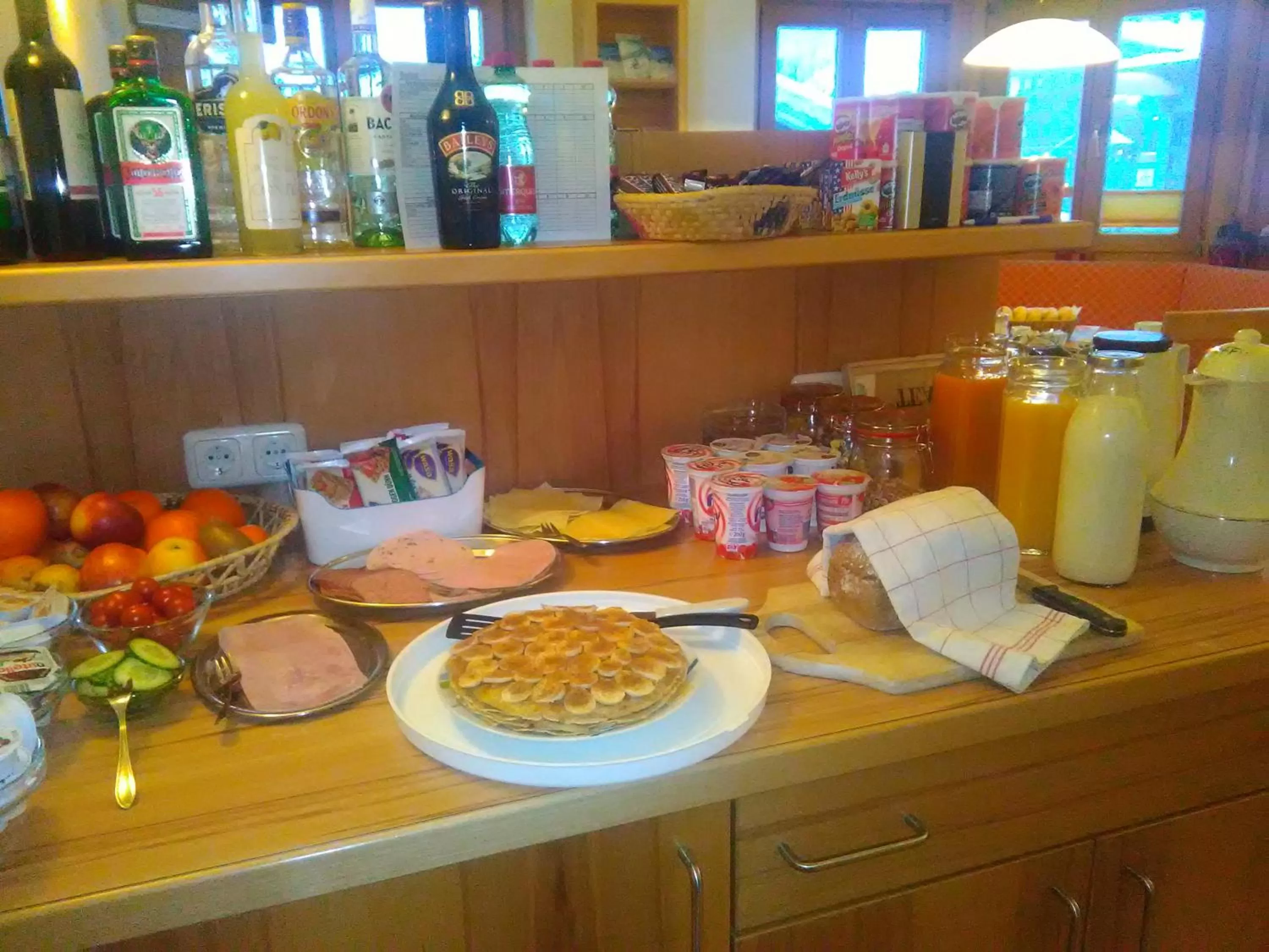 Breakfast in Haus Kleineisen by Châtel Reizen