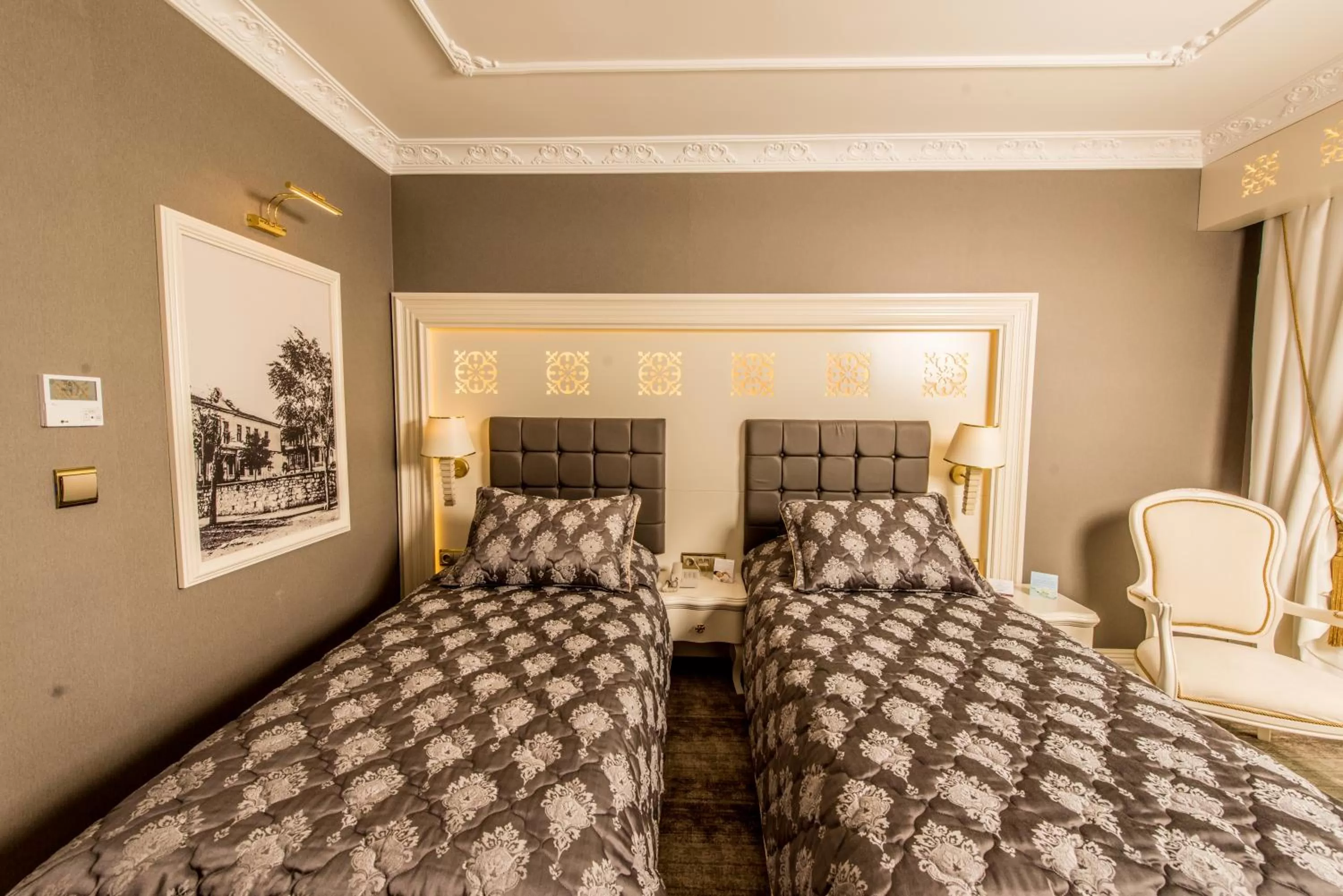 Bedroom, Bed in Altın Otel & Spa Balıkesir