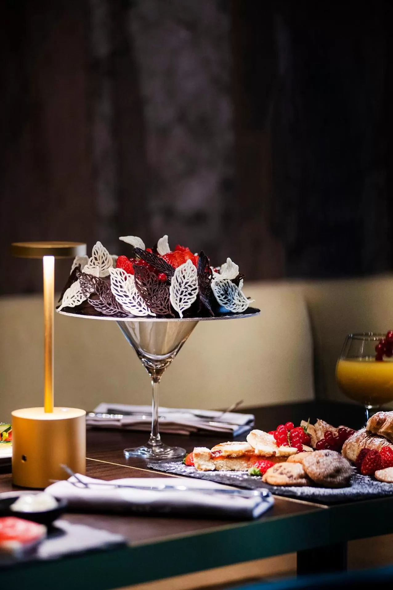 Food and drinks in Hotel 87 eighty-seven - Maison d'Art Collection