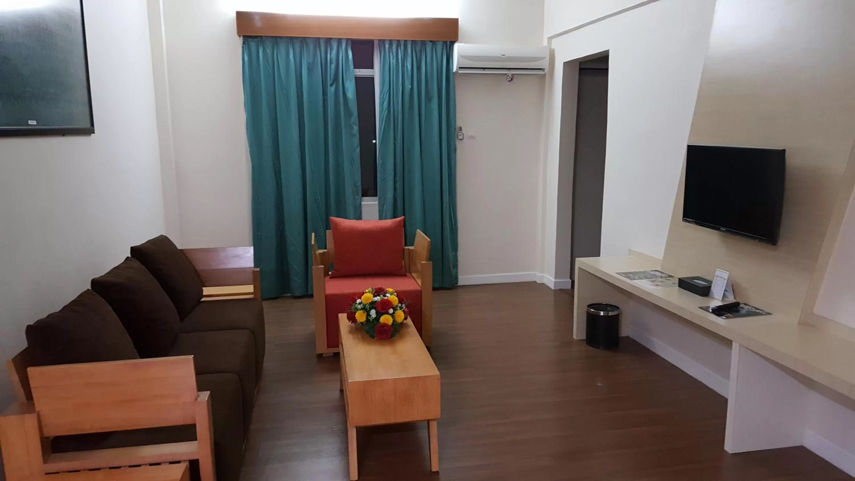 Living room in Hotel Seri Malaysia Kuala Terengganu